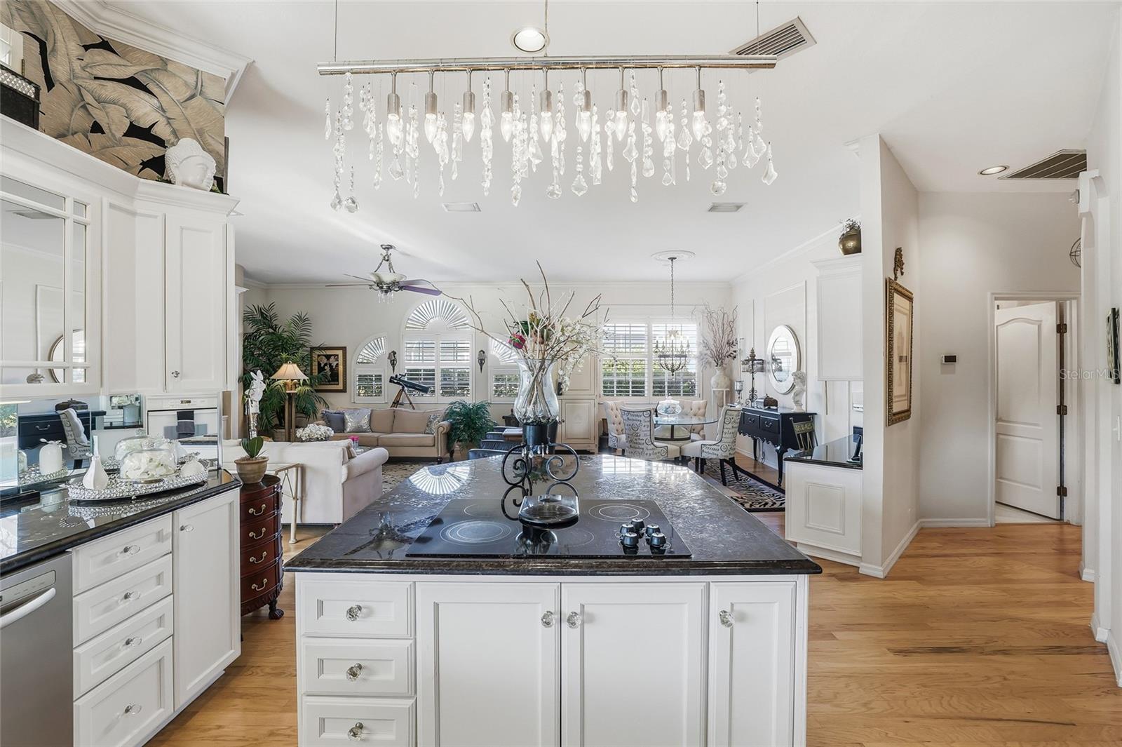 CARLYLE - Residential