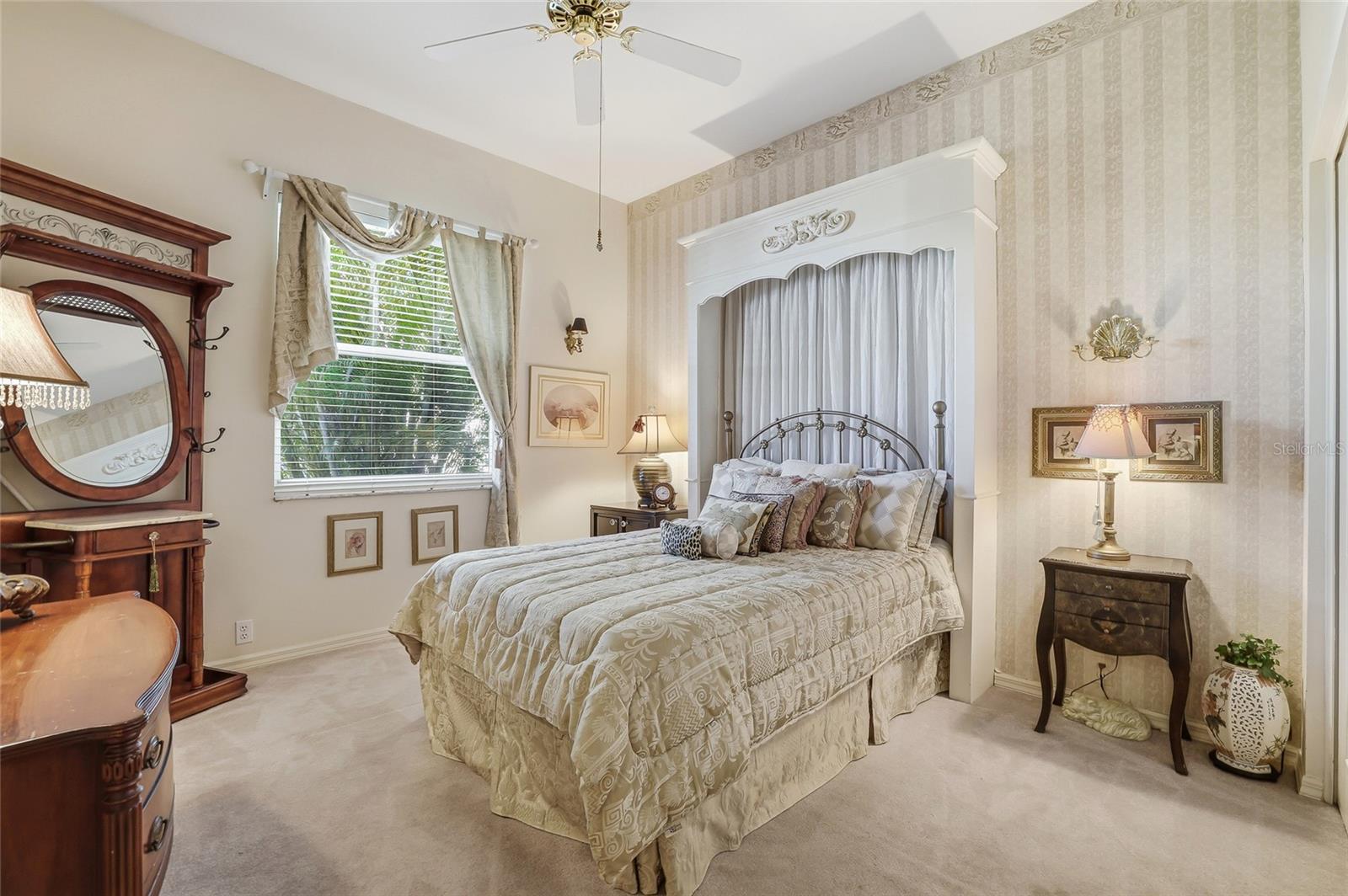 CARLYLE - Residential