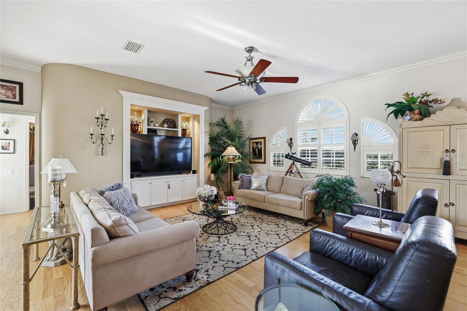 CARLYLE - Residential