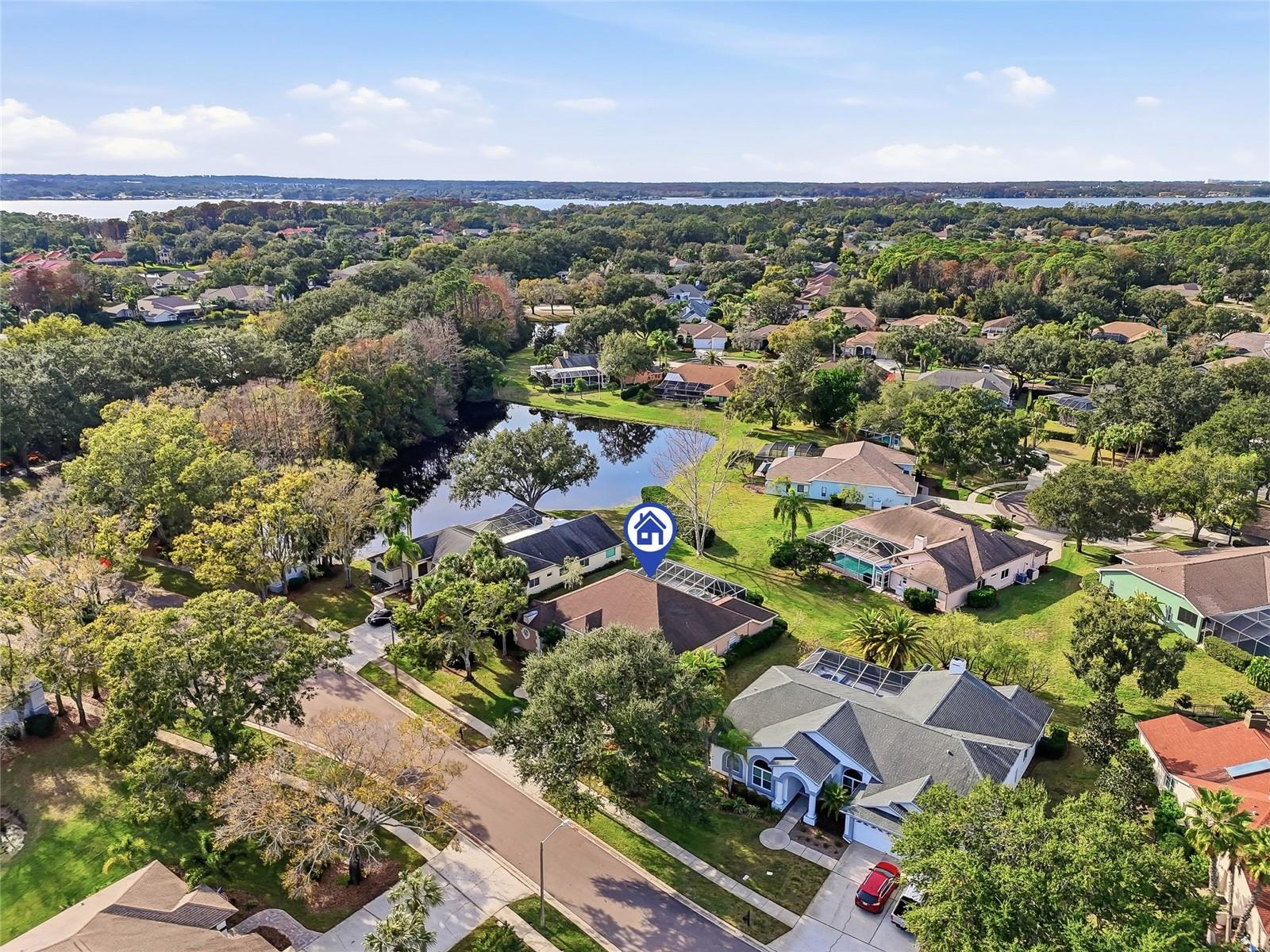 CARLYLE - Residential