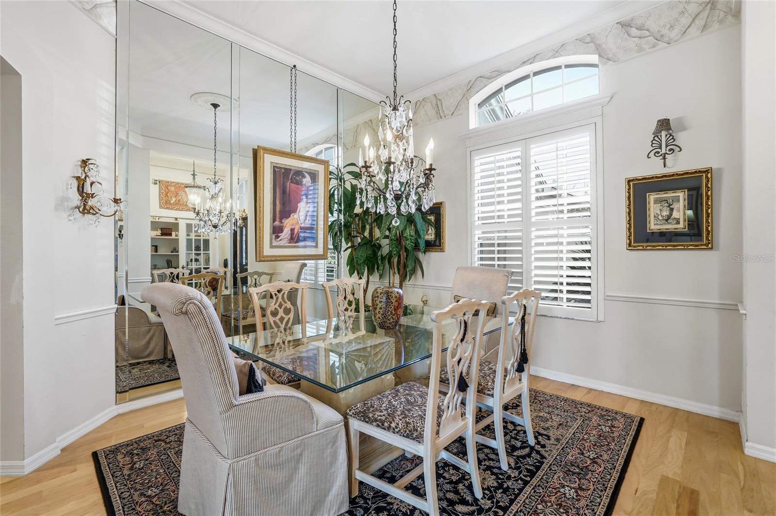 CARLYLE - Residential