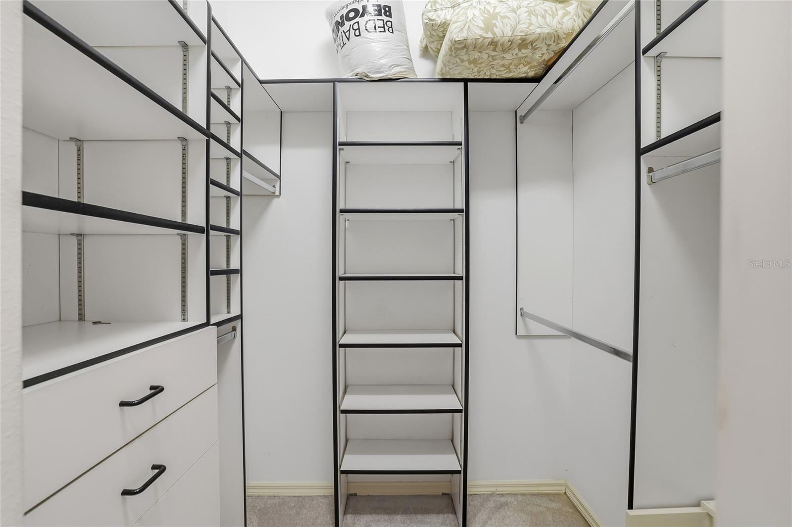 CARLYLE - Residential