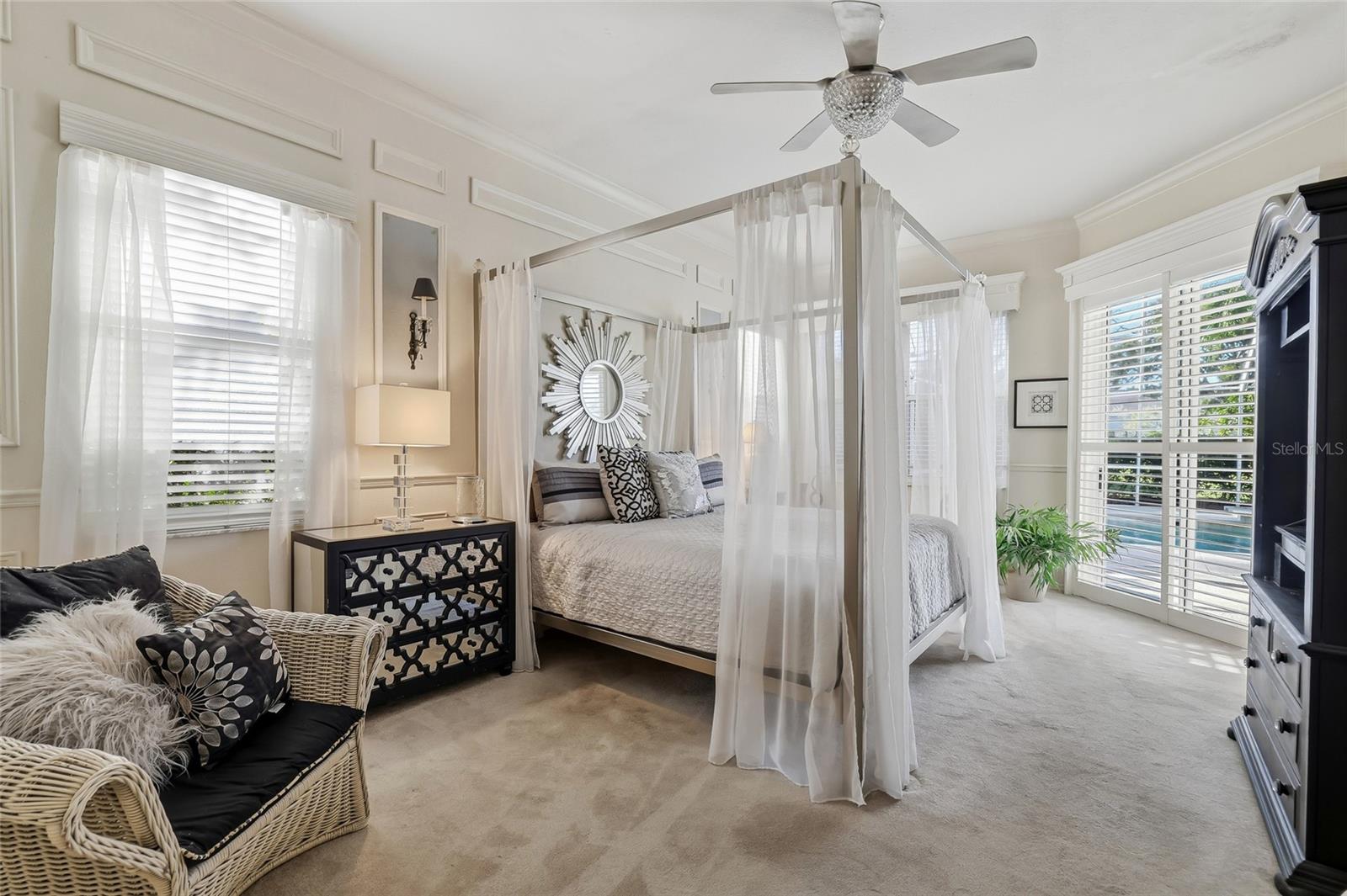 CARLYLE - Residential