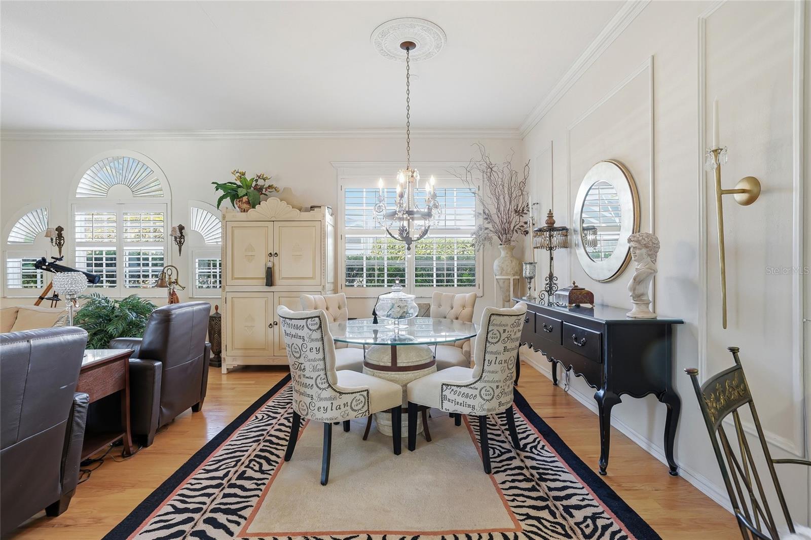 CARLYLE - Residential