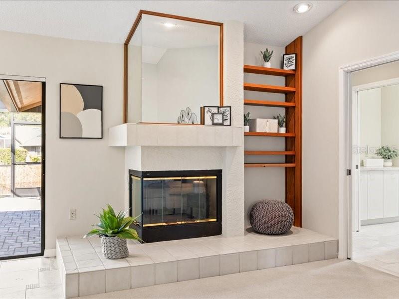 LAKESHORE VILLAGE AT WOODFIELD - Residential