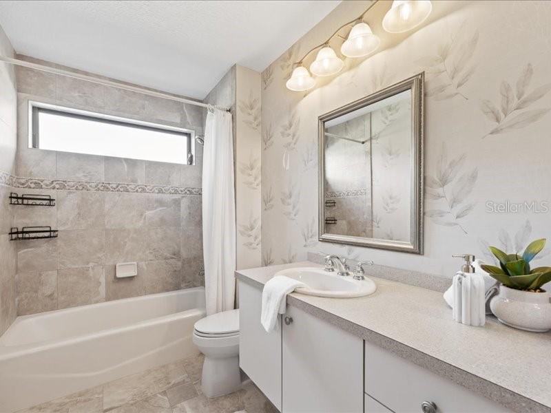 LAKESHORE VILLAGE AT WOODFIELD - Residential