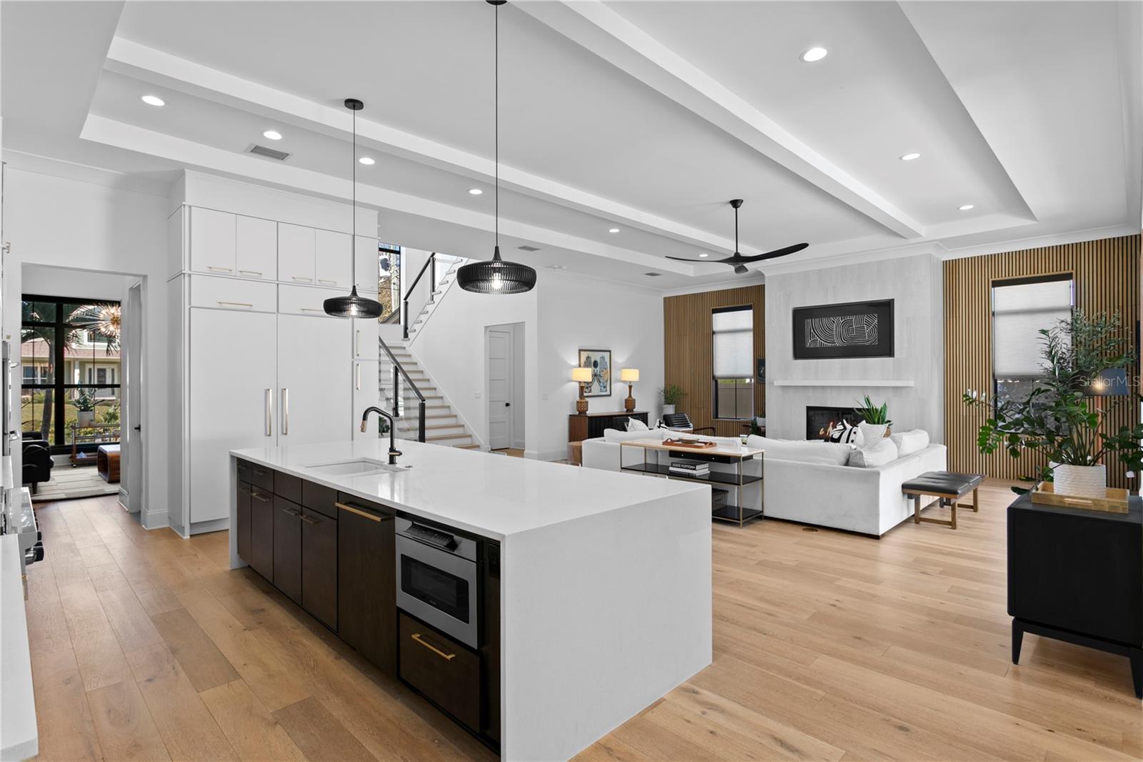 PICADILLY - Residential