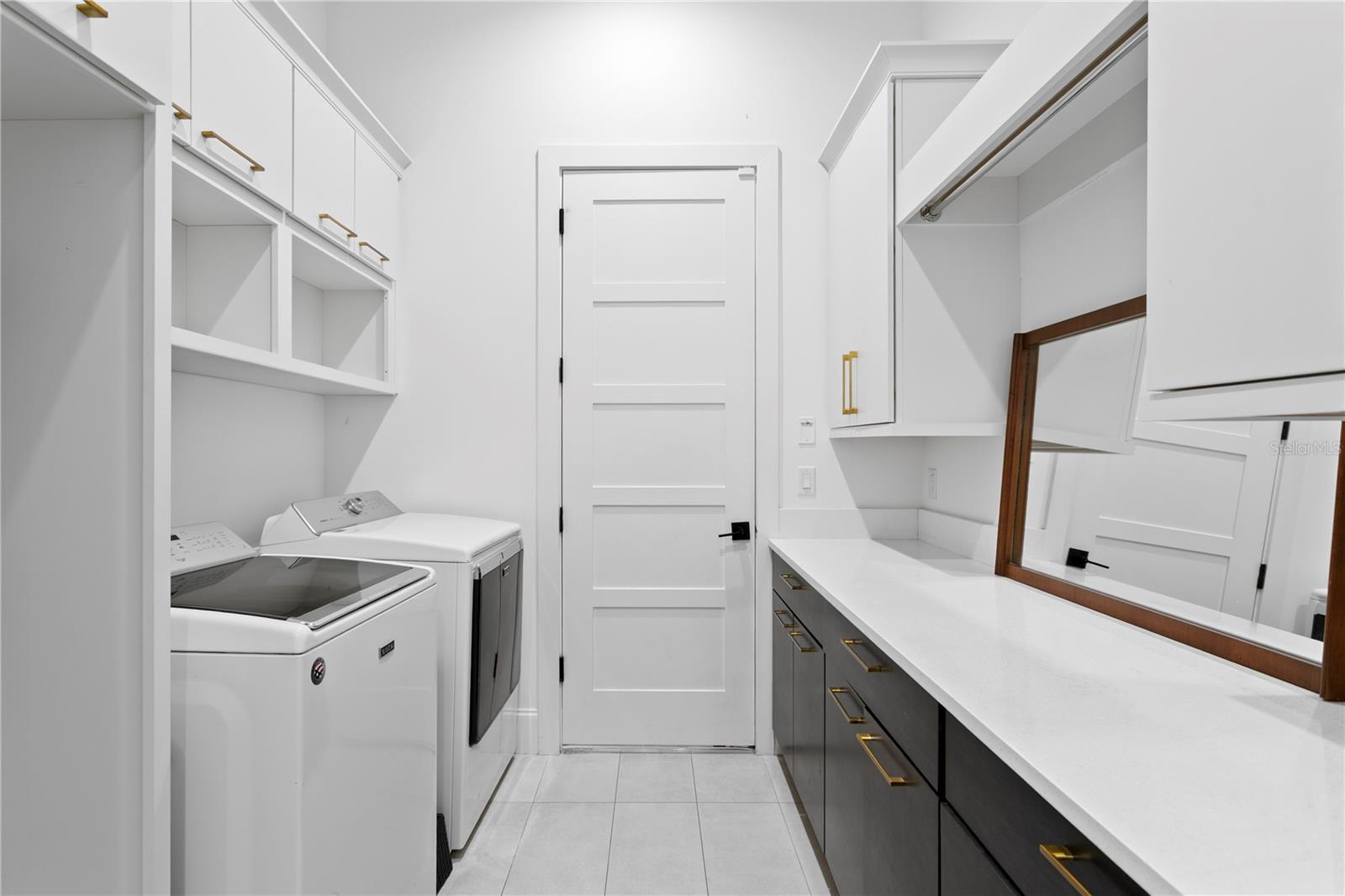 PICADILLY - Residential