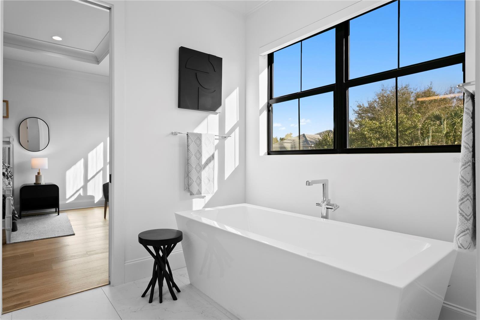 PICADILLY - Residential