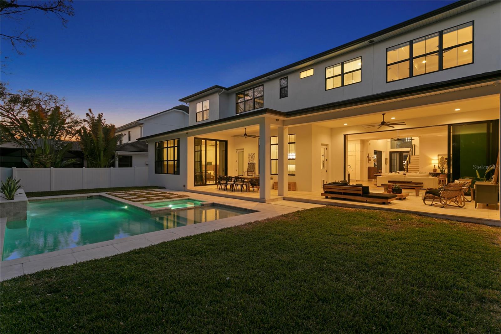 PICADILLY - Residential