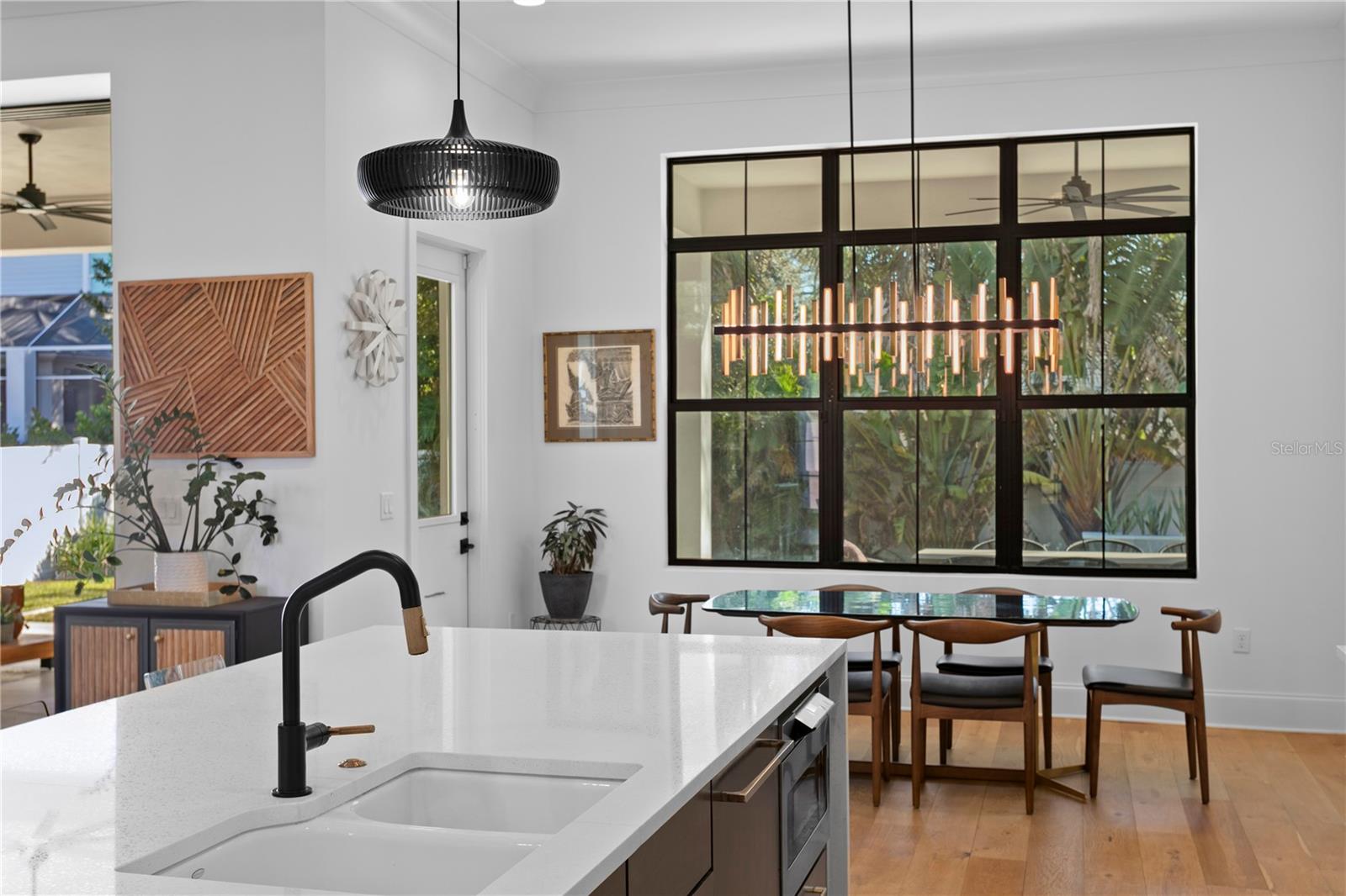 PICADILLY - Residential