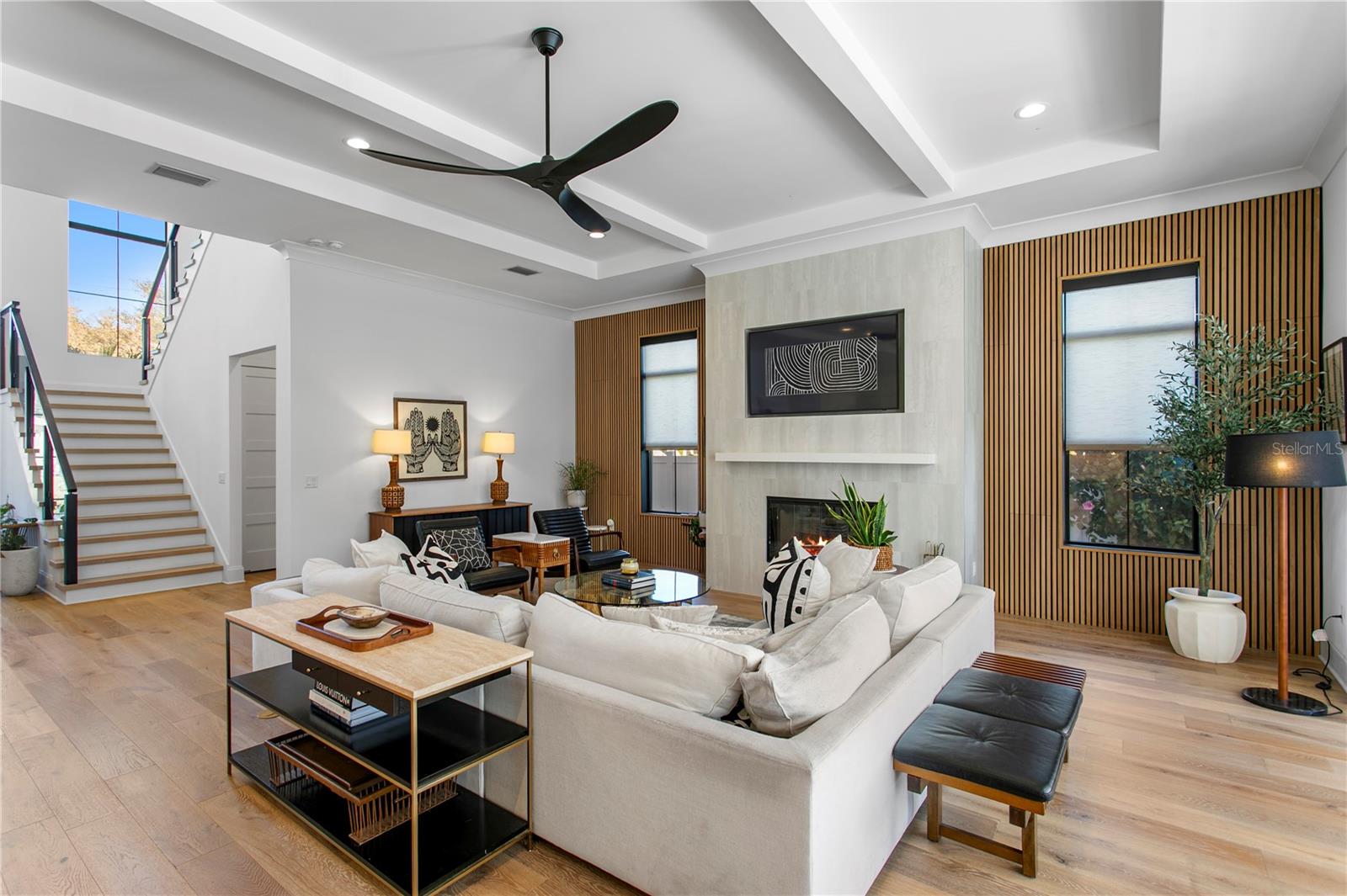 PICADILLY - Residential