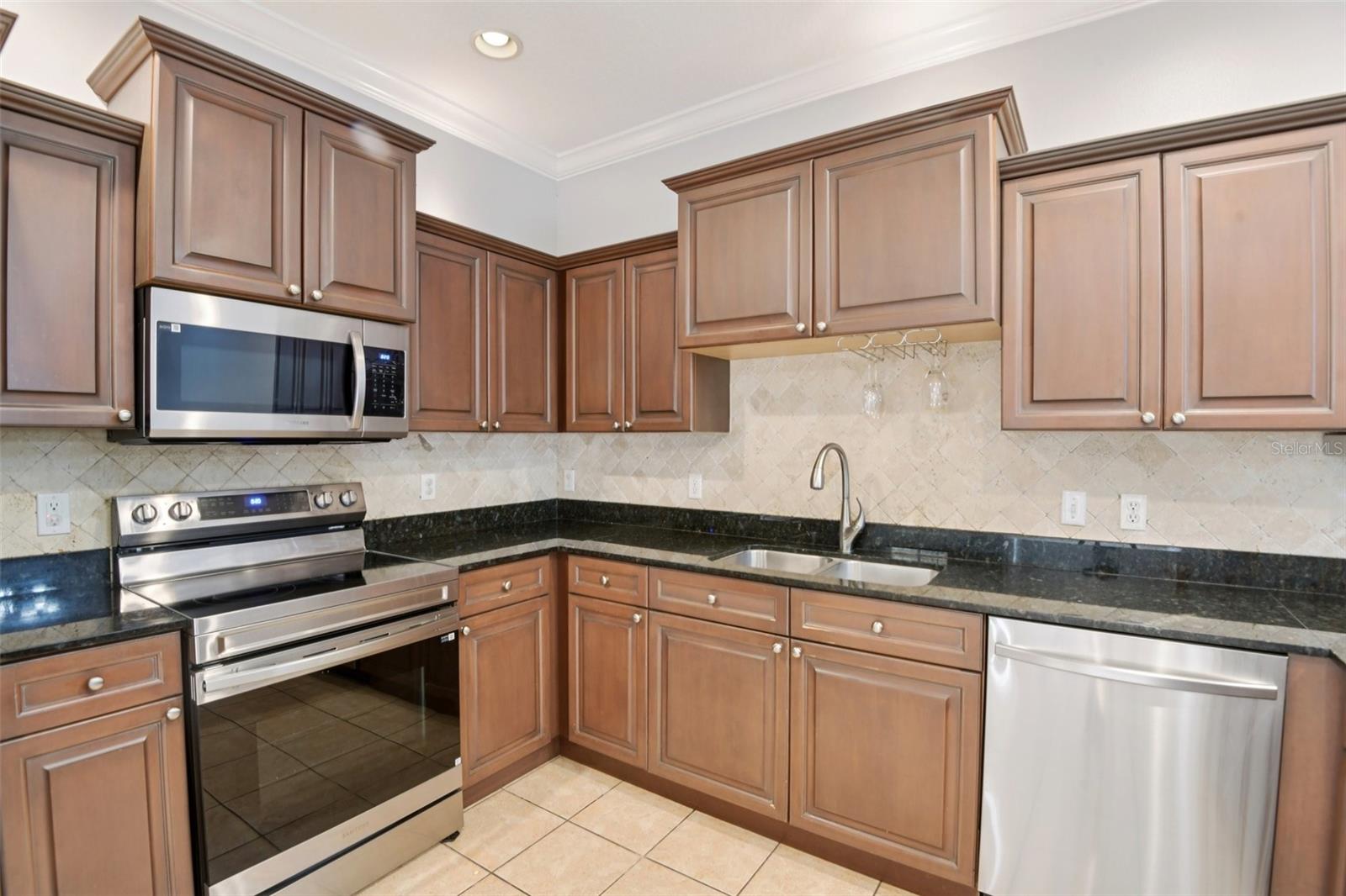 VILLAS OF CARILLON - Residential