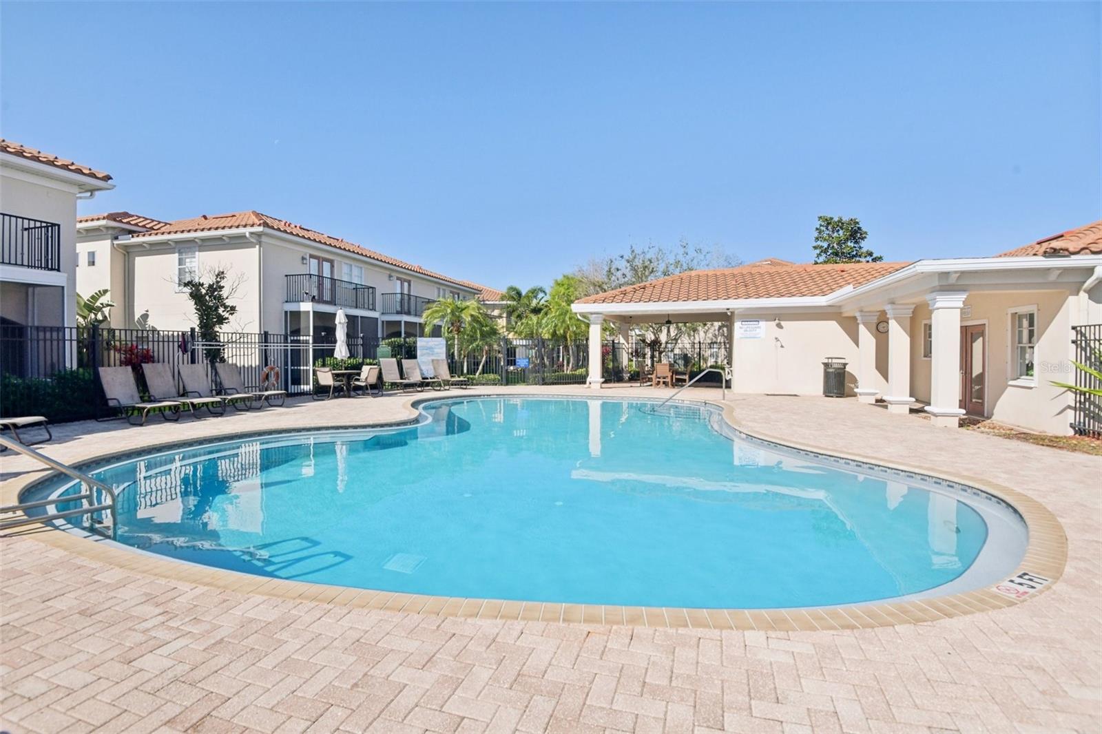 VILLAS OF CARILLON - Residential