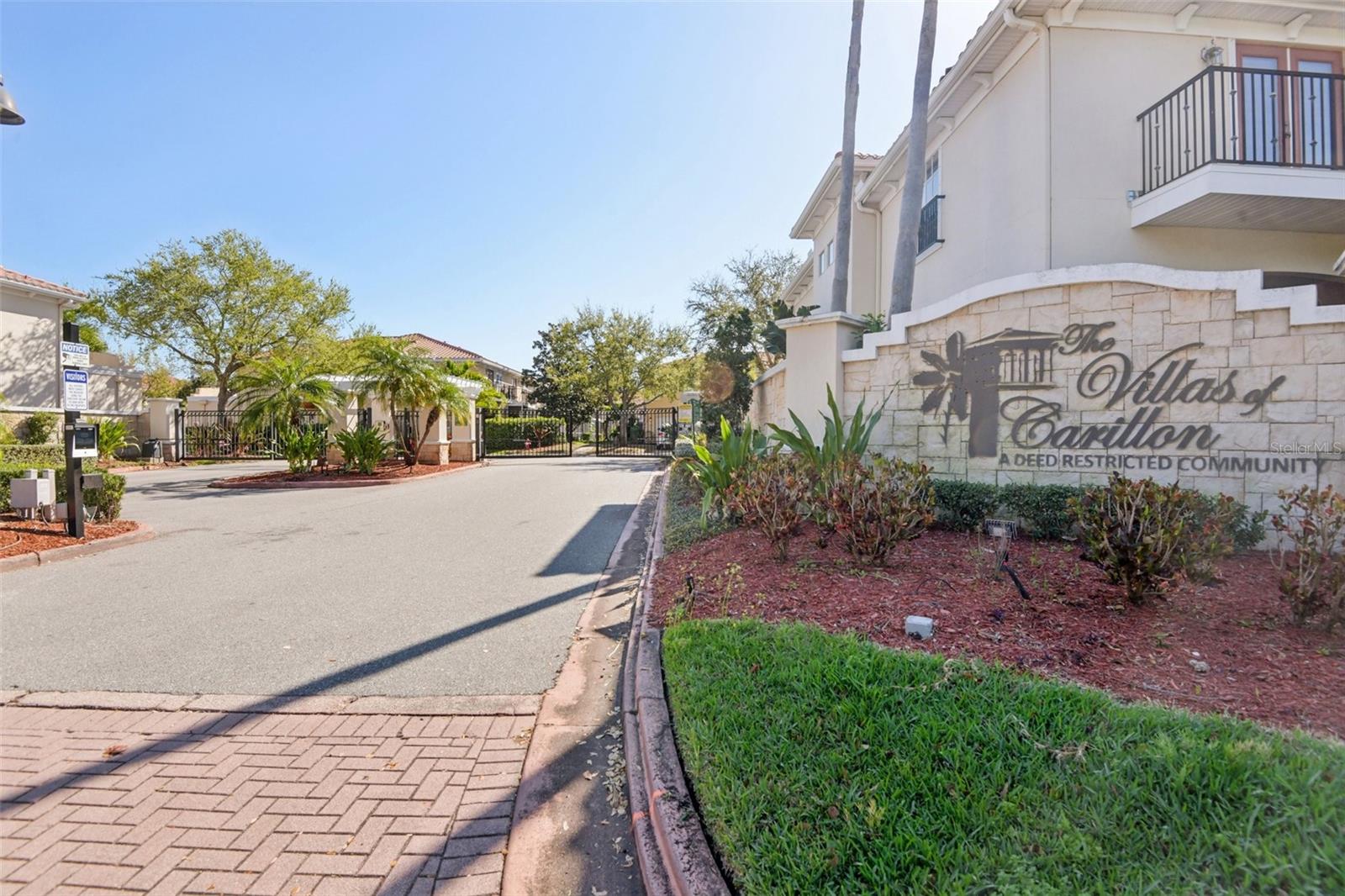 VILLAS OF CARILLON - Residential