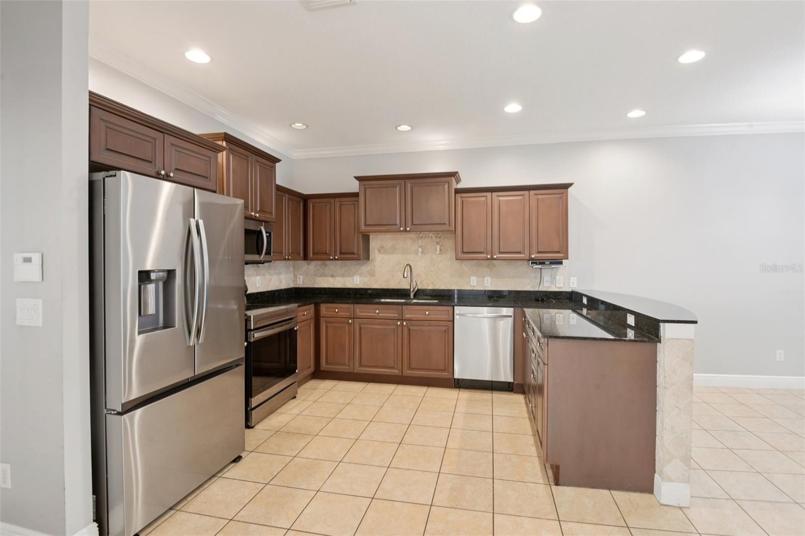 VILLAS OF CARILLON - Residential