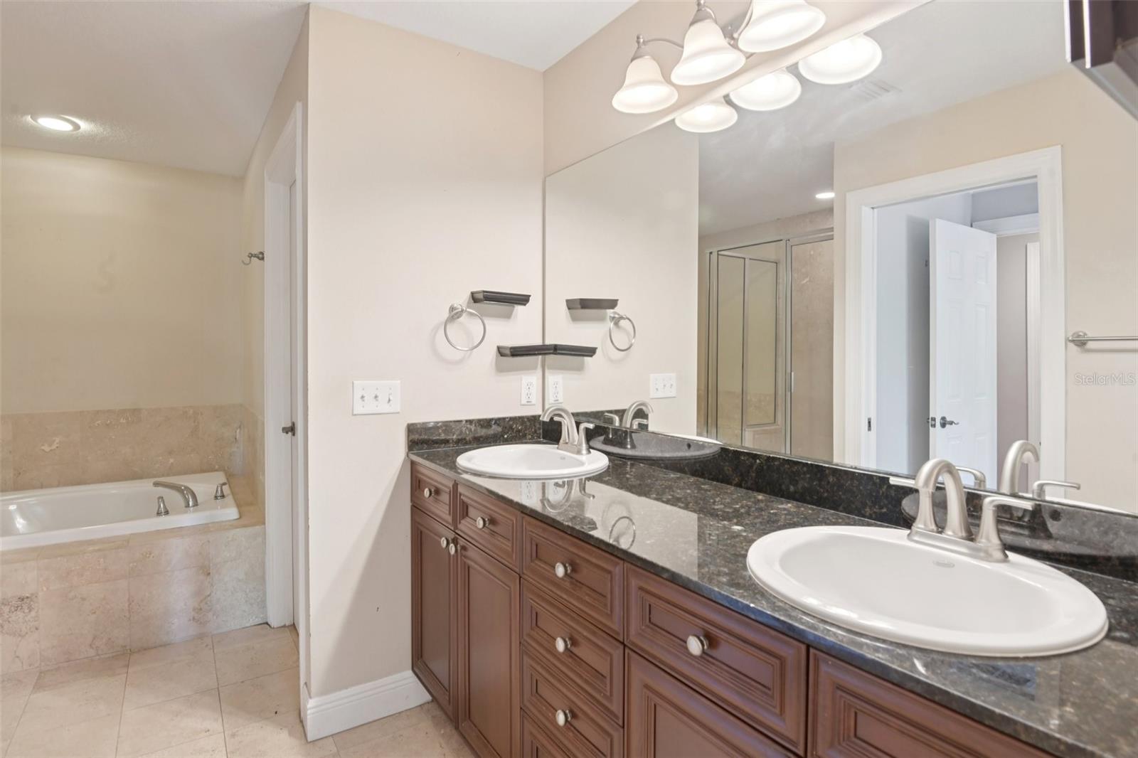 VILLAS OF CARILLON - Residential