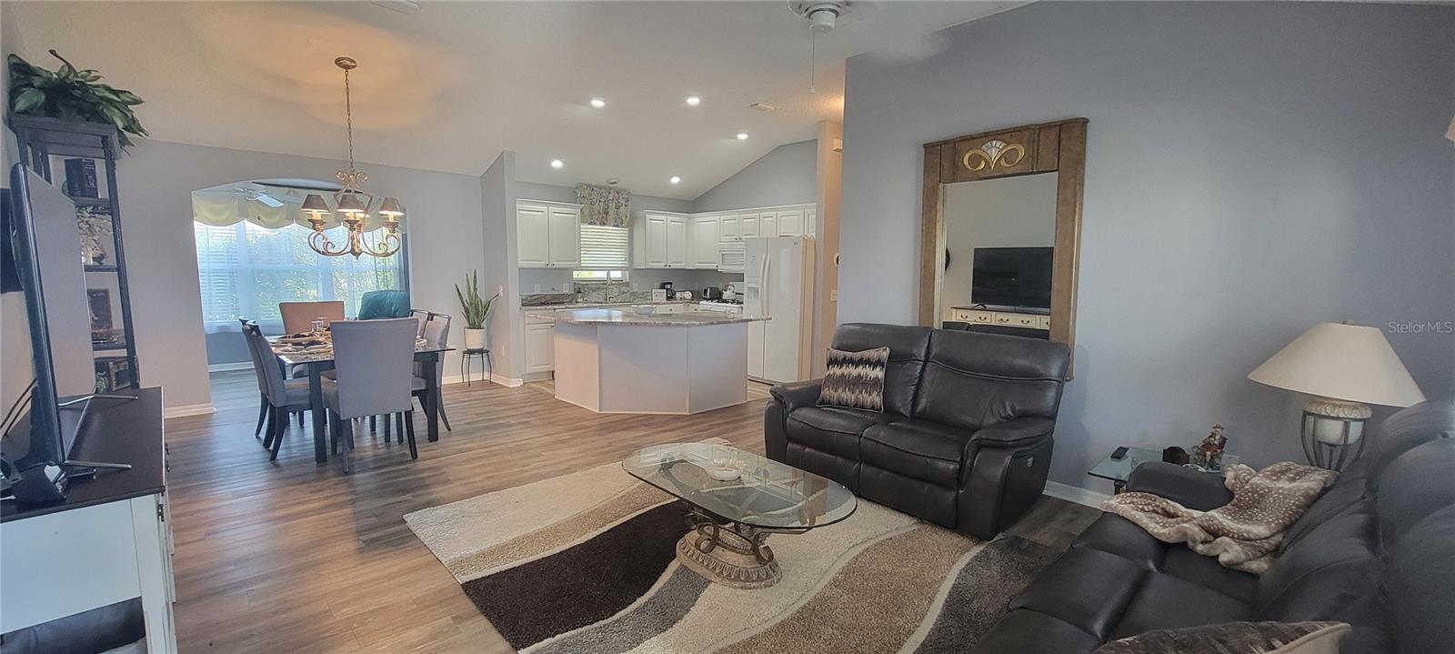3096 MAYWOOD COURT