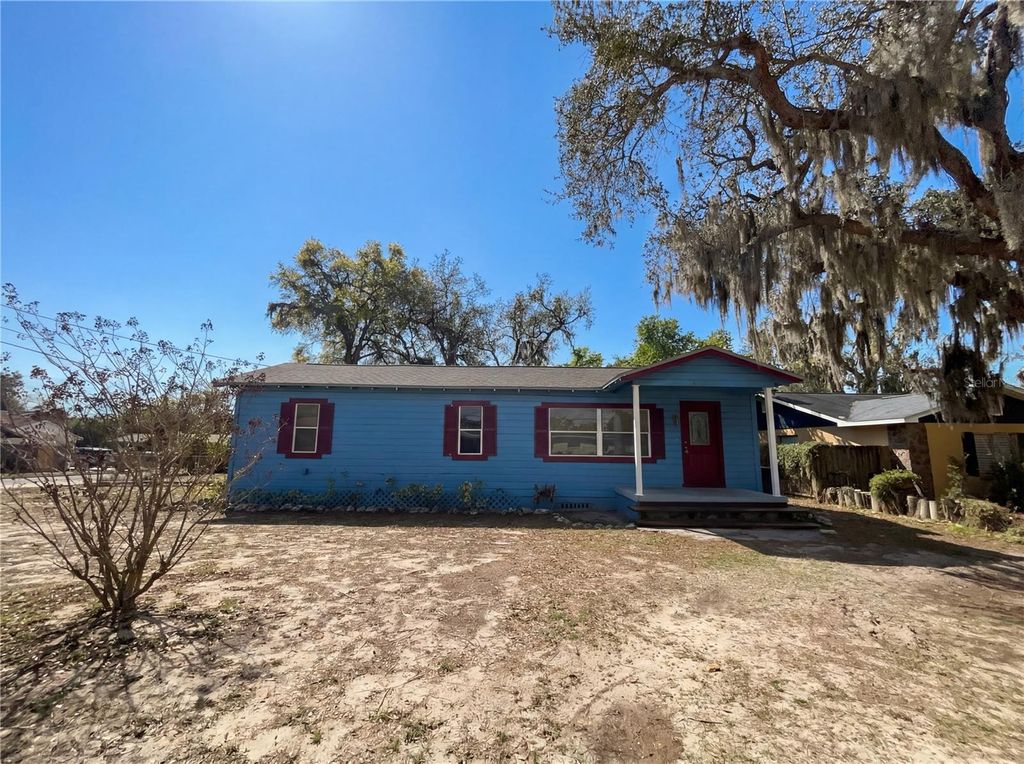 Photo of 4607 E Yukon Street, Tampa, FL 33617 (MLS # O6388485)