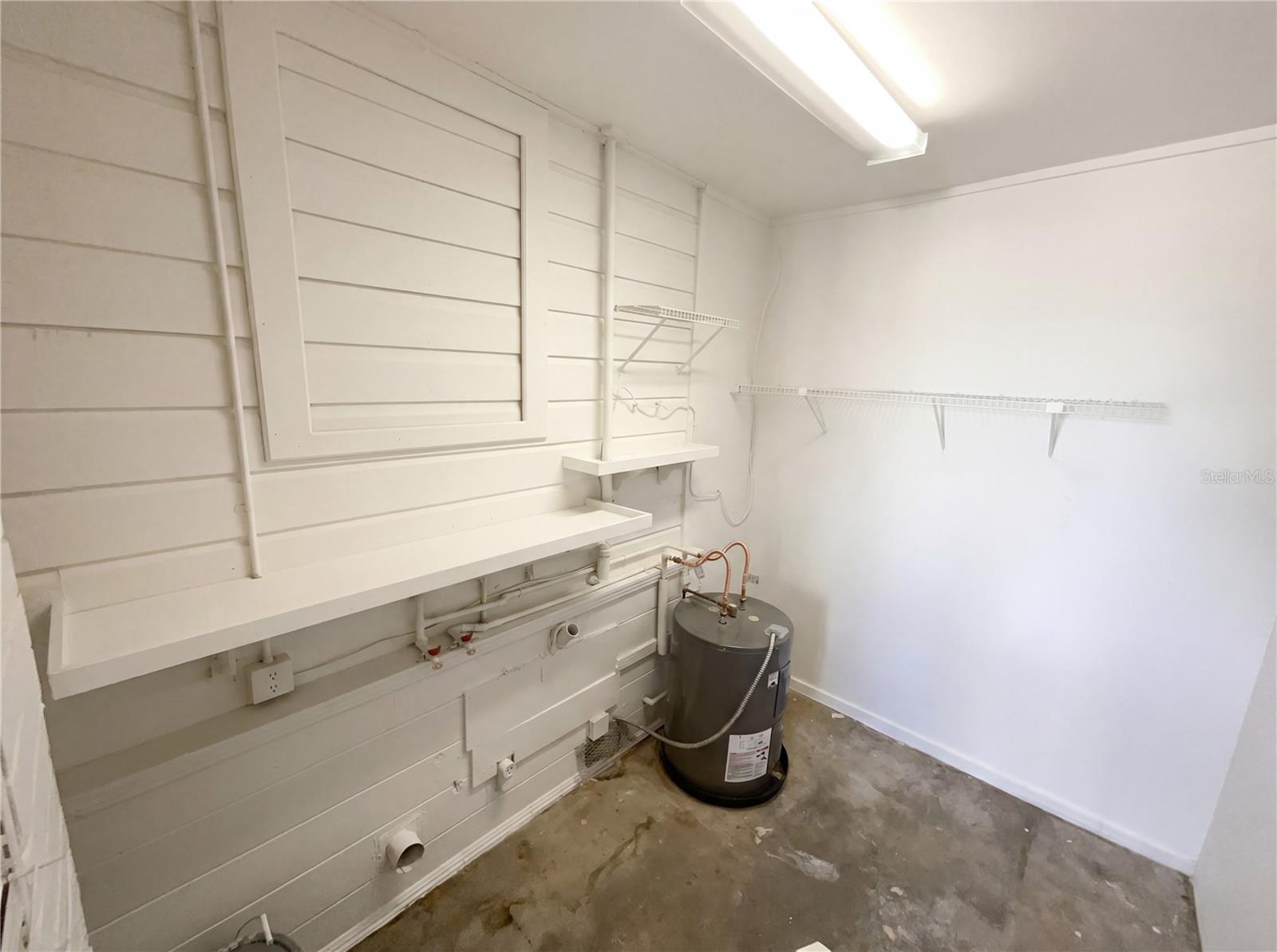 TEMPLE TERRACES - Residential