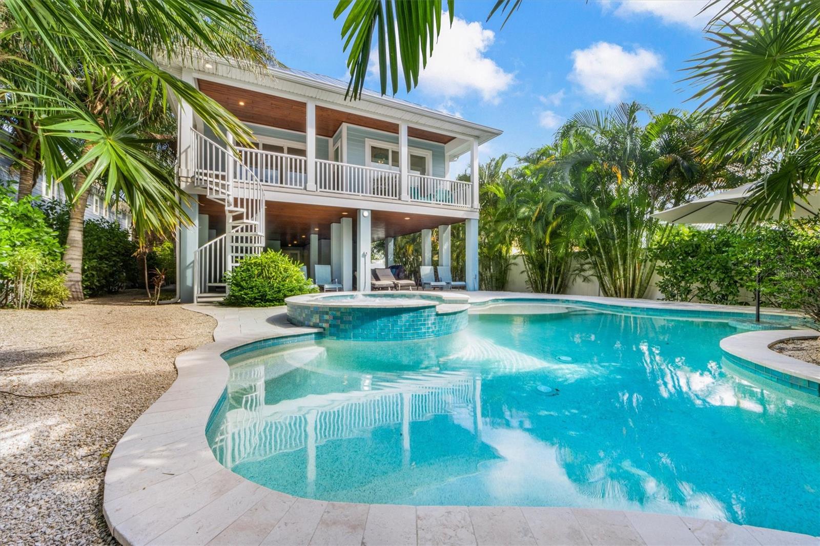 ANNA MARIA BEACH - Residential