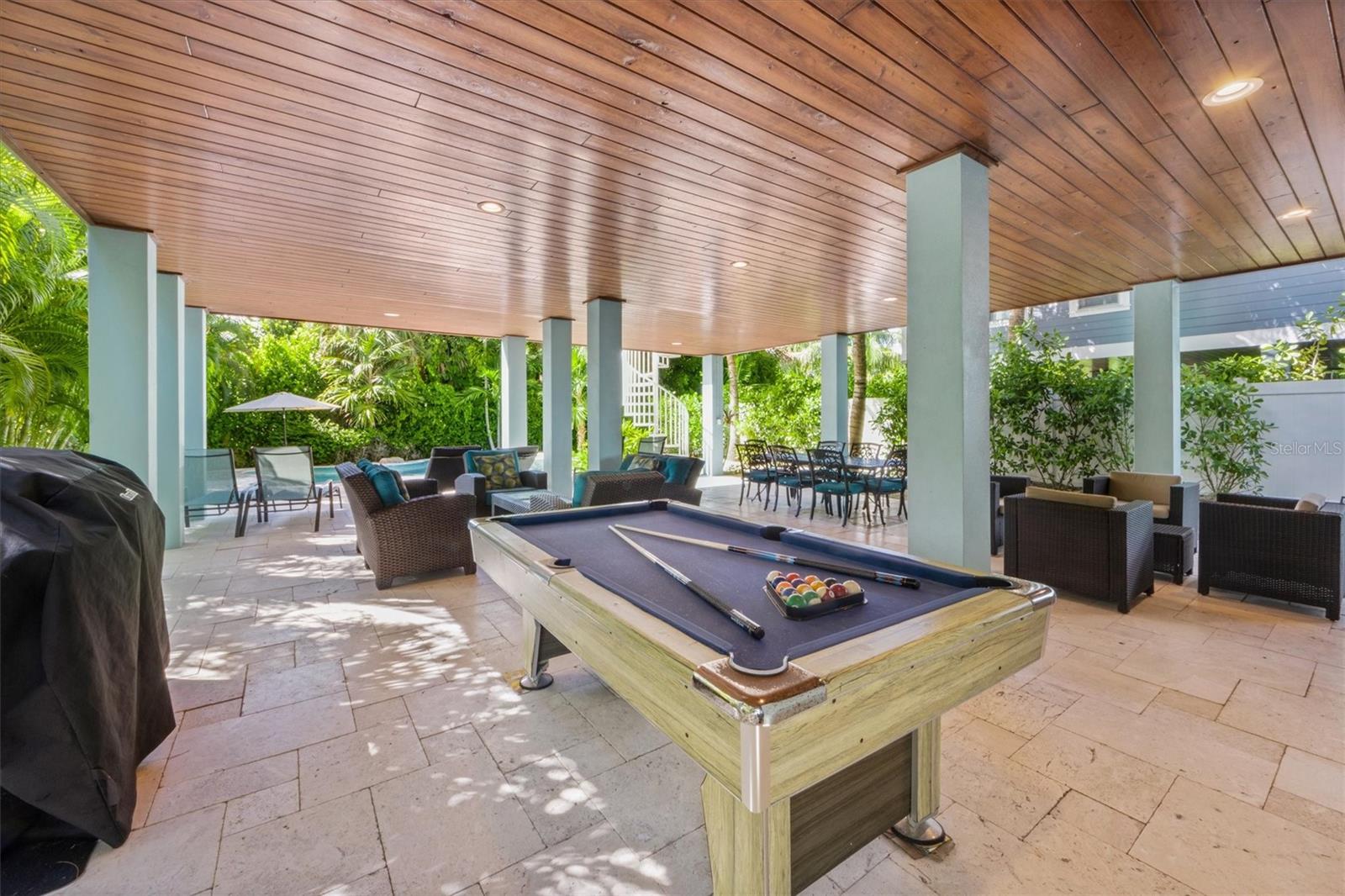 ANNA MARIA BEACH - Residential