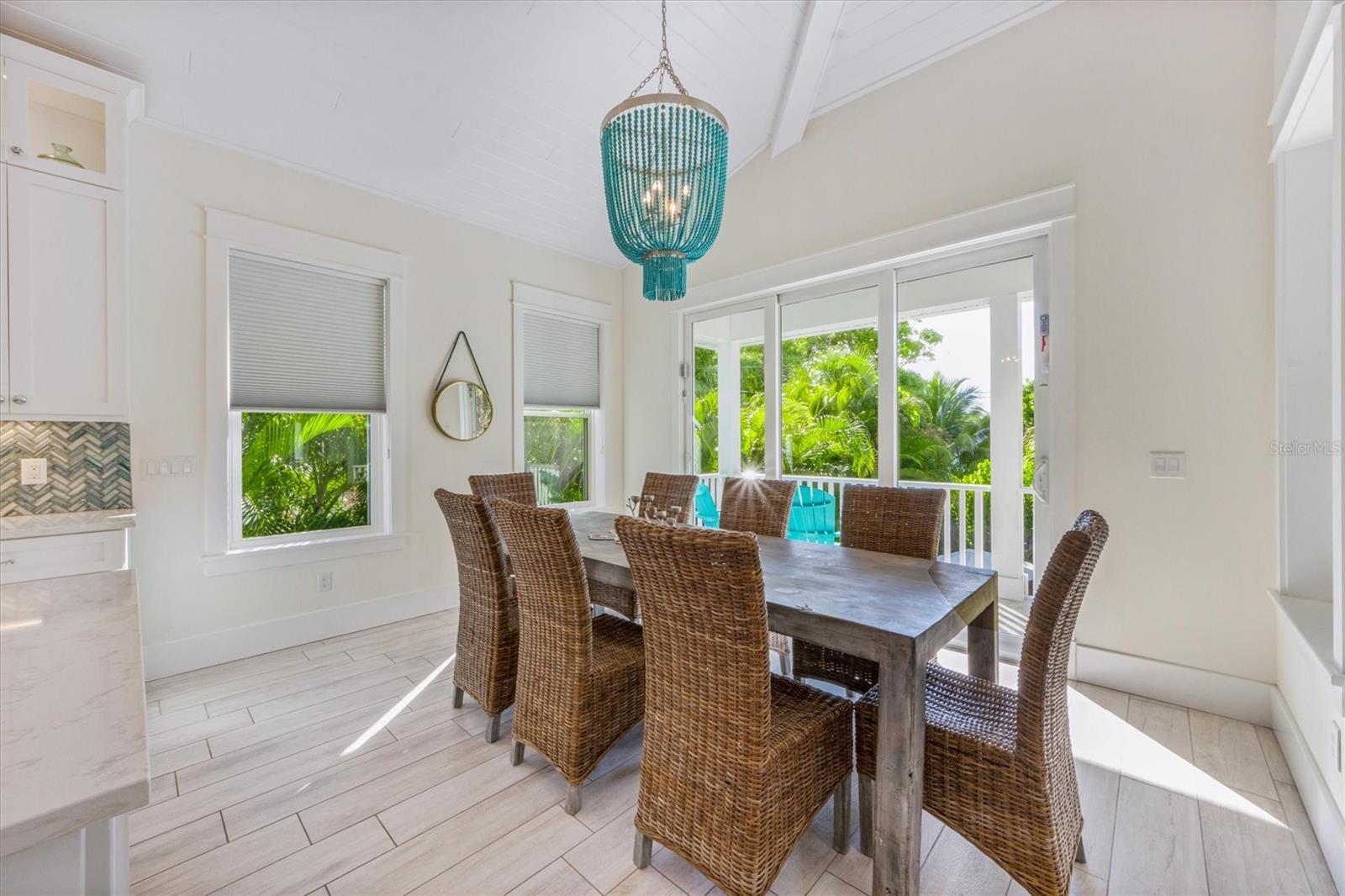 ANNA MARIA BEACH - Residential