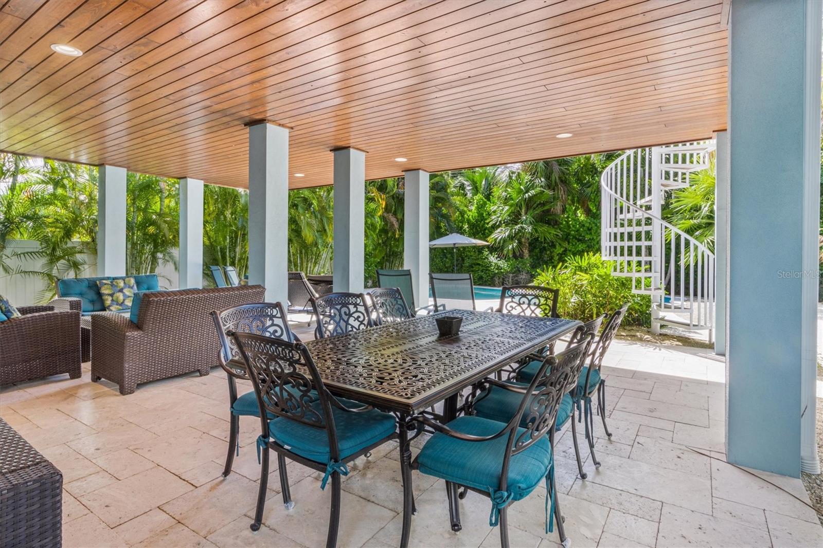 ANNA MARIA BEACH - Residential