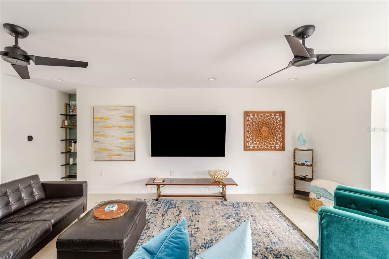 SARABAY HARBOUR UNIT ONE - Residential Lease