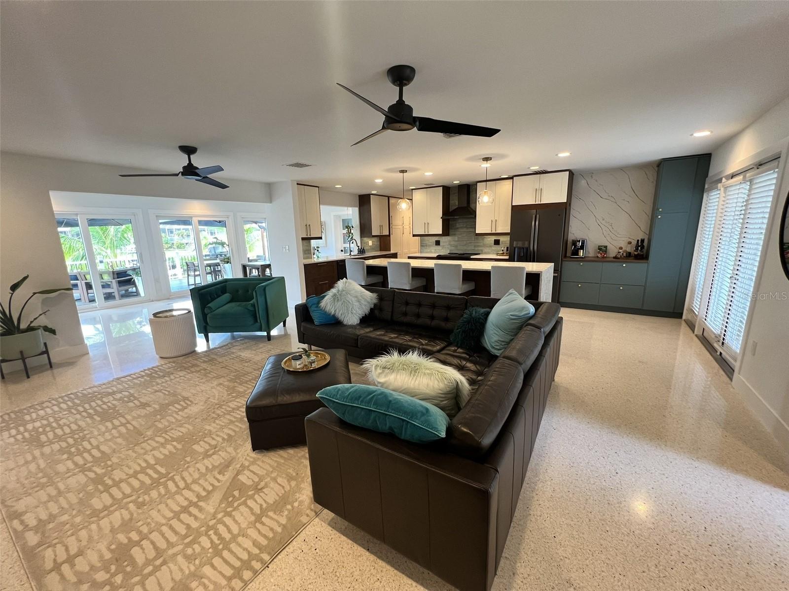 SARABAY HARBOUR UNIT ONE - Residential Lease