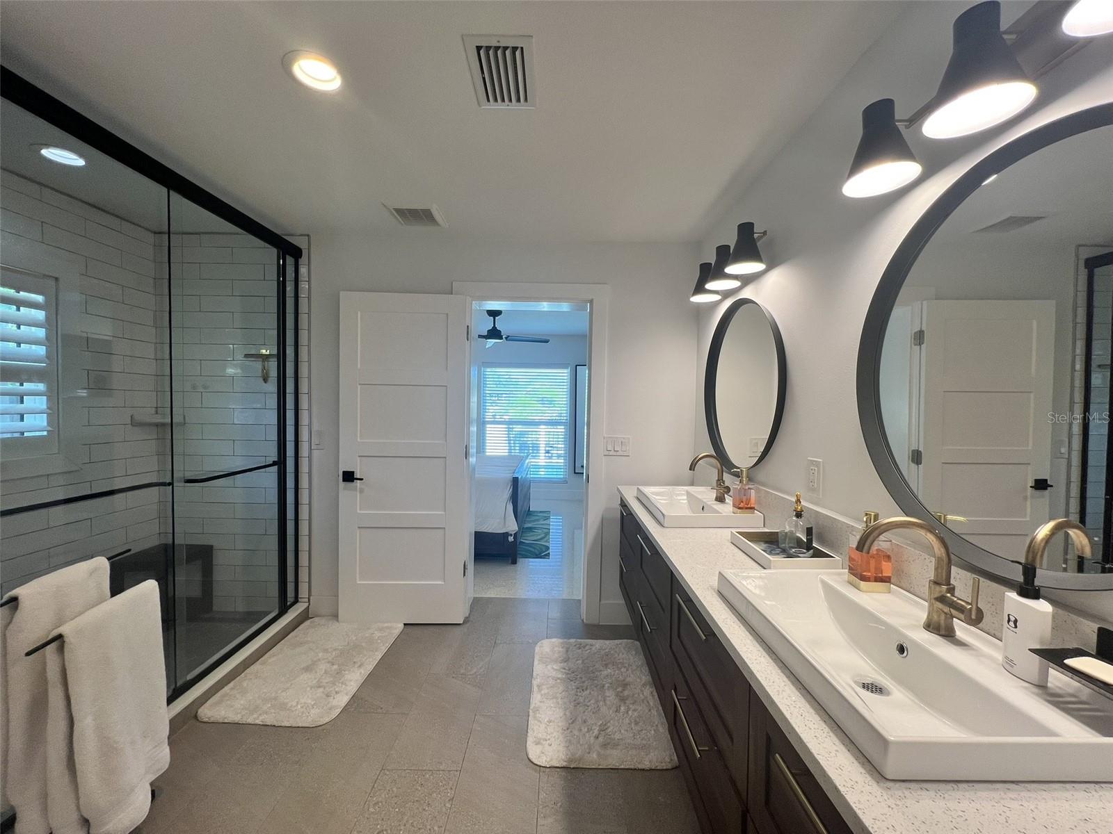 SARABAY HARBOUR UNIT ONE - Residential Lease
