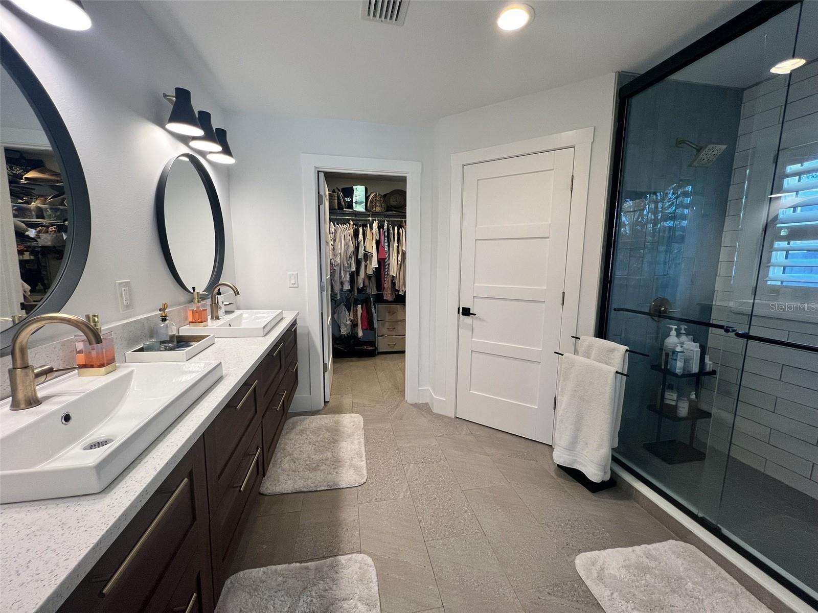 SARABAY HARBOUR UNIT ONE - Residential Lease