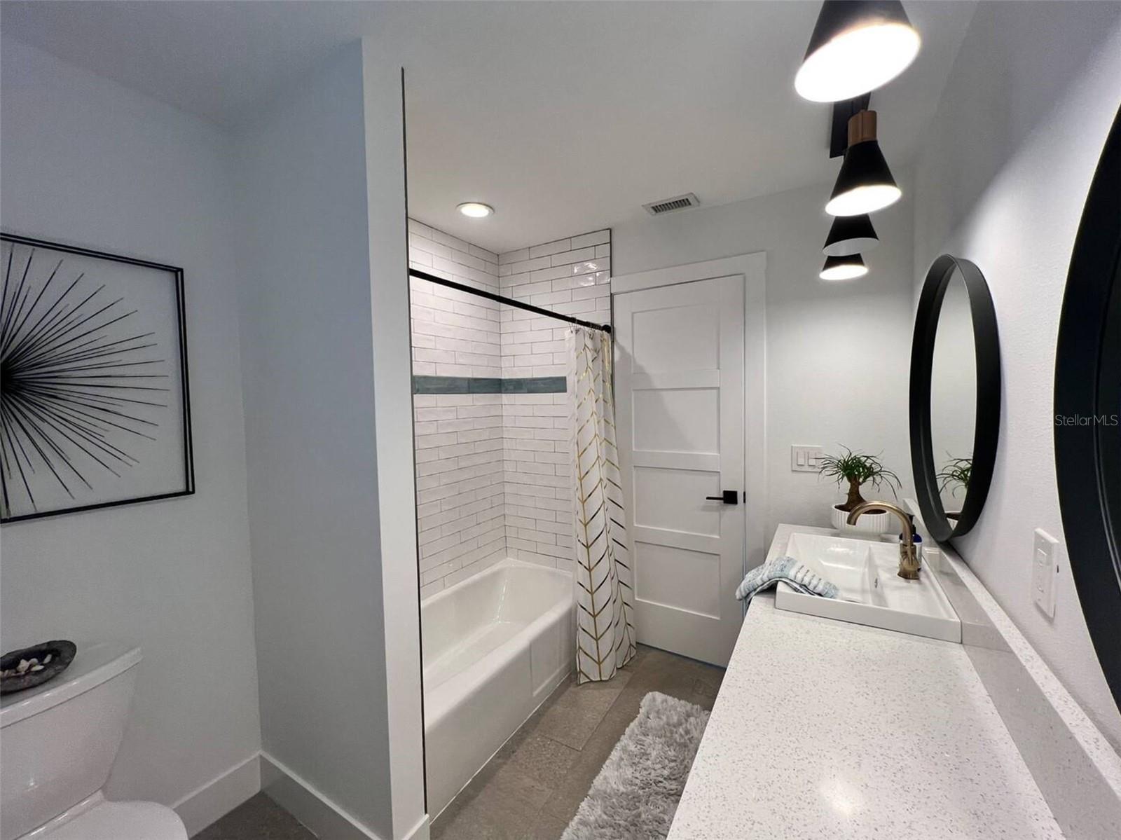 SARABAY HARBOUR UNIT ONE - Residential Lease