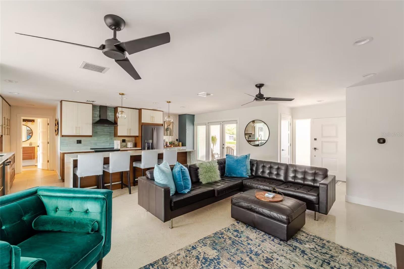 SARABAY HARBOUR UNIT ONE - Residential Lease