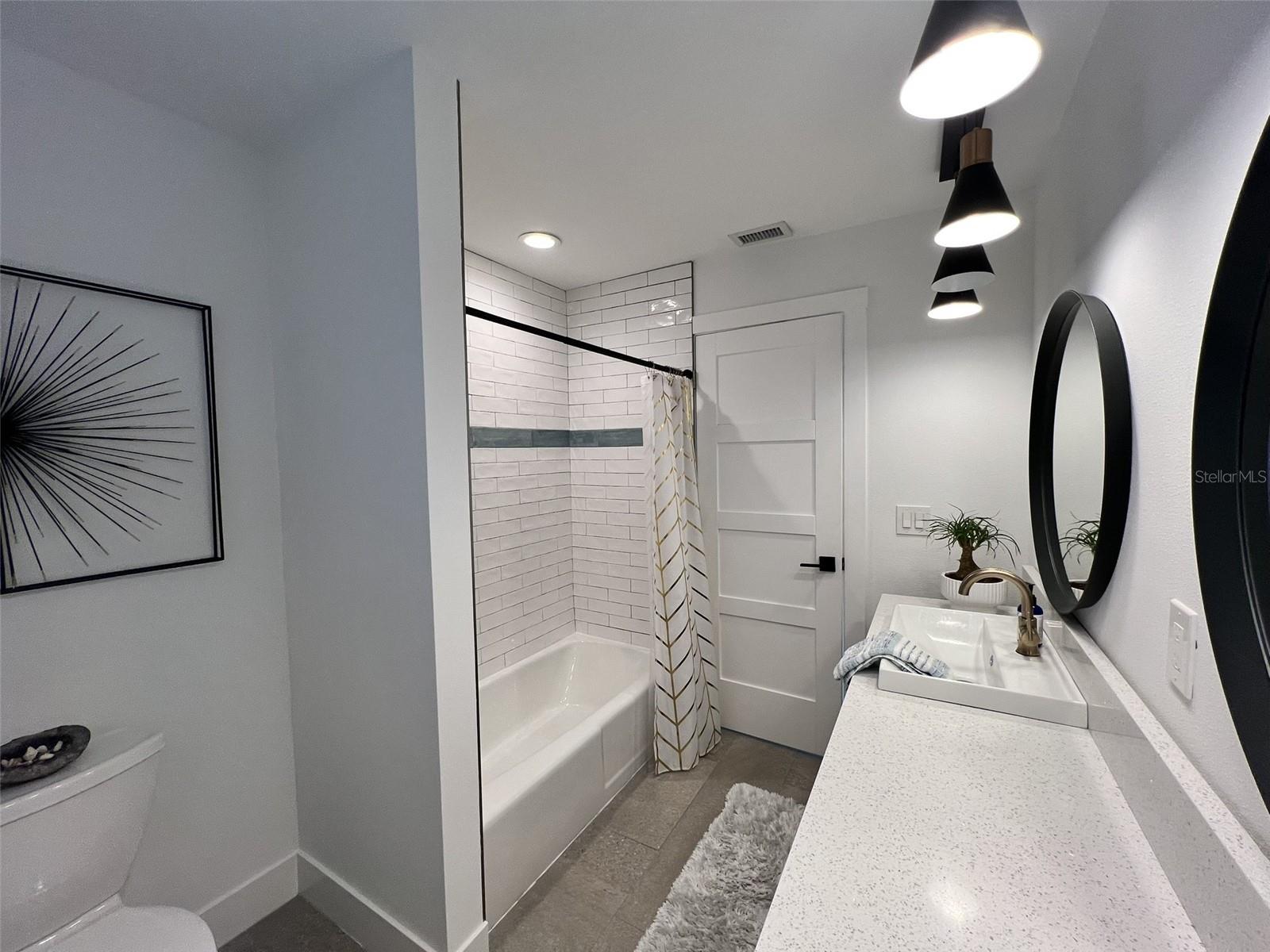 SARABAY HARBOUR UNIT ONE - Residential Lease