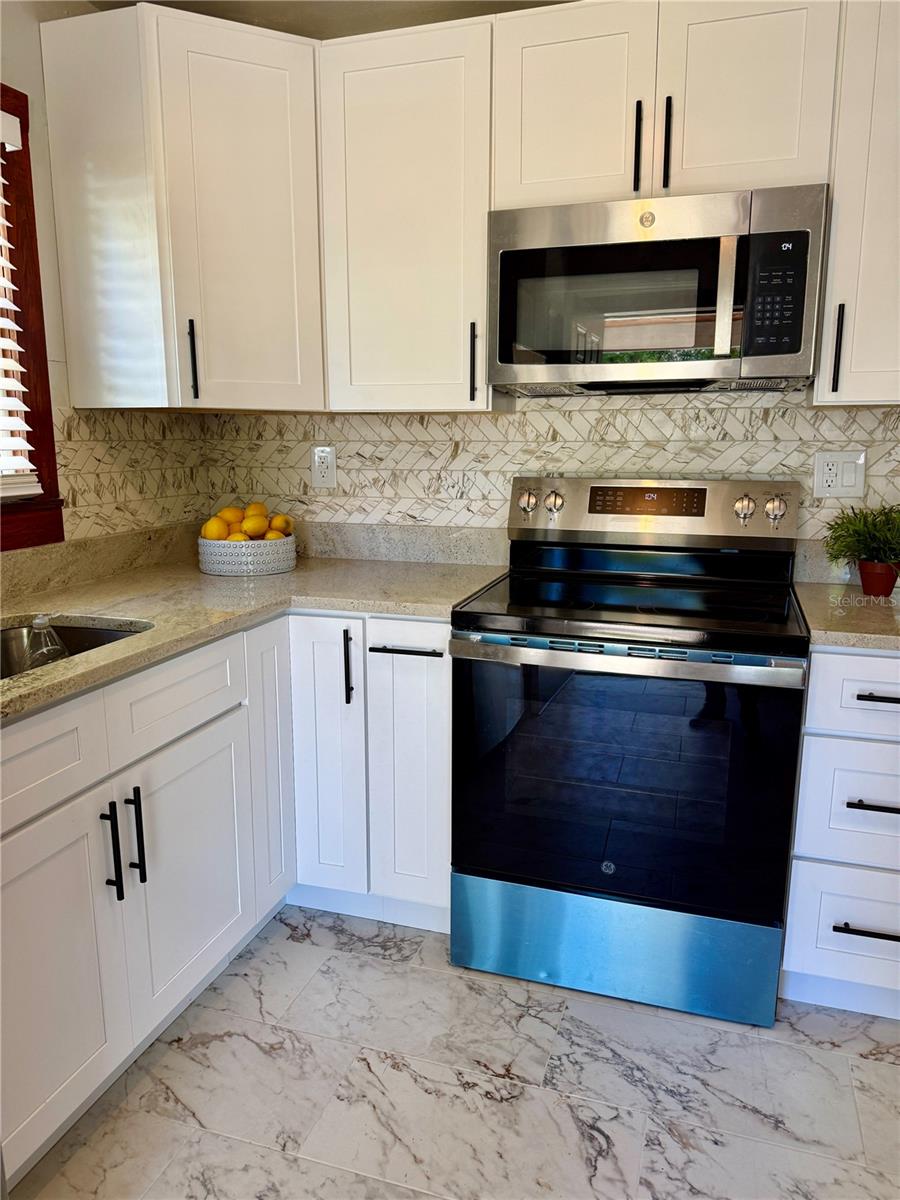 EUSTIS - Residential Lease