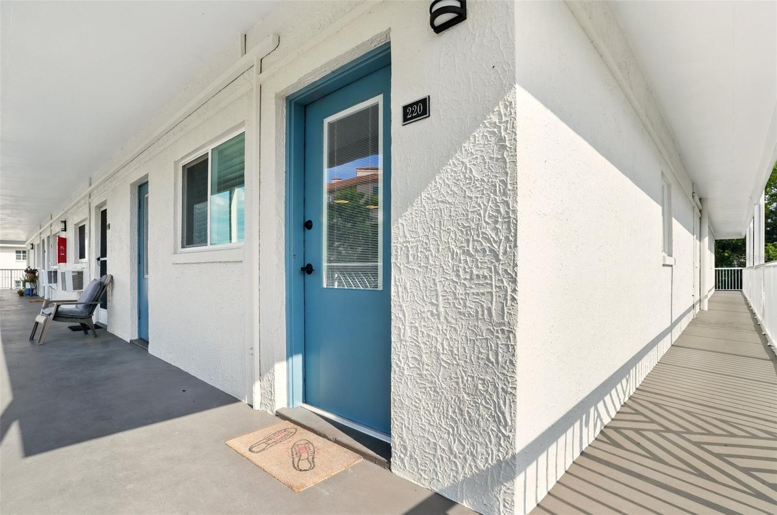 320 LAKEVIEW STREET 220