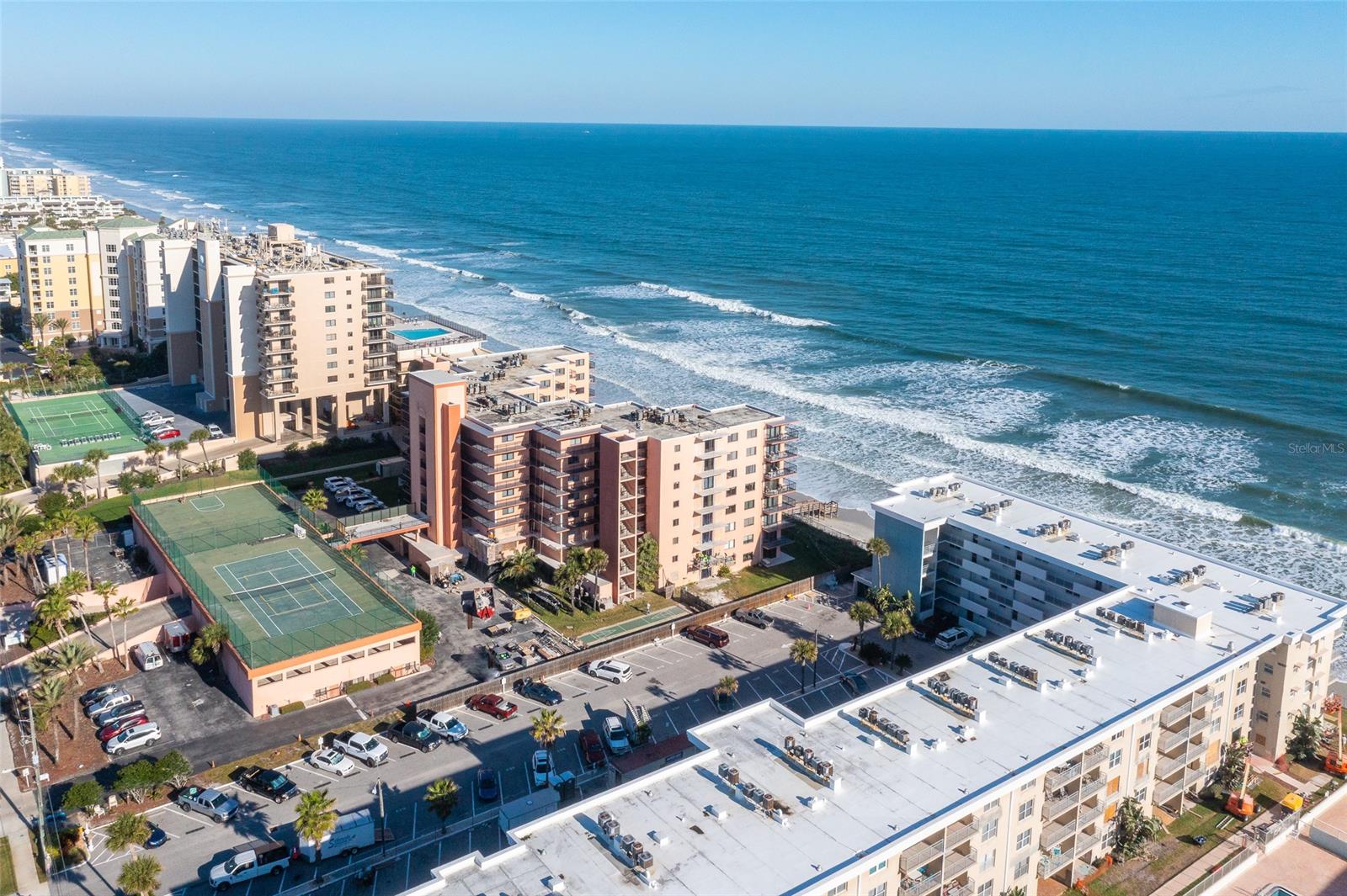 Sunrise Condo - Residential