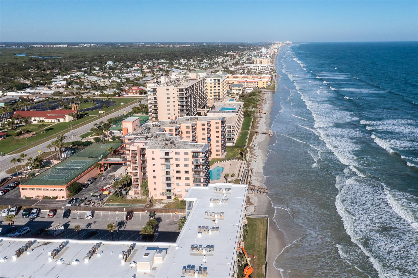 Sunrise Condo - Residential