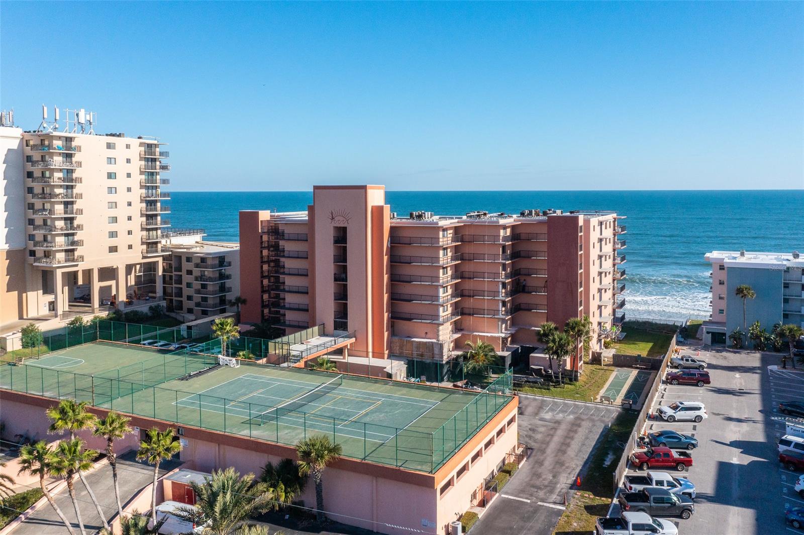 Sunrise Condo - Residential