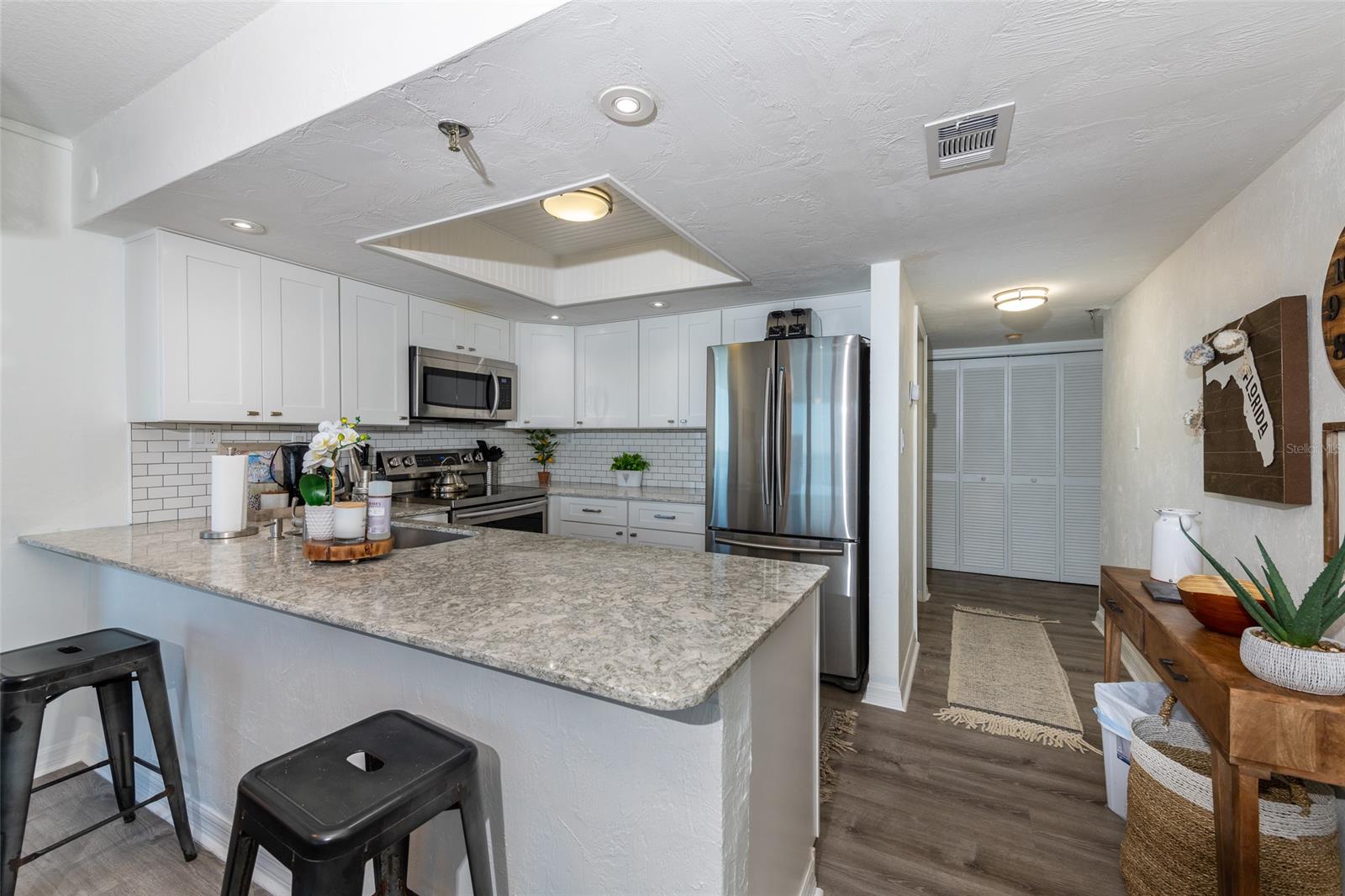 Sunrise Condo - Residential