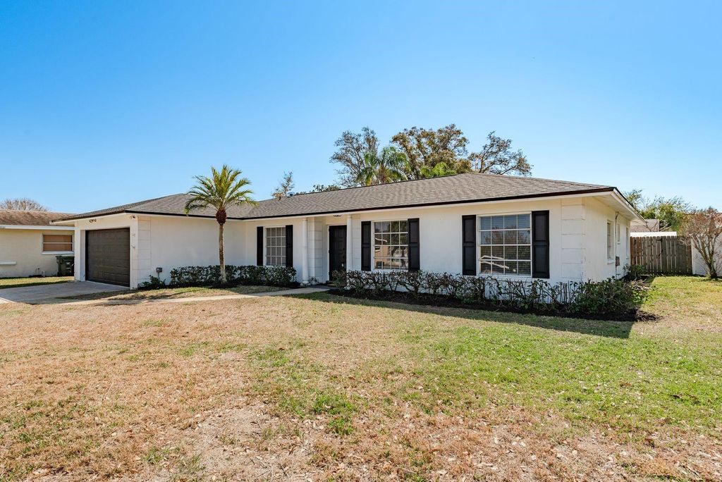 Photo of 11452 129th Avenue, Largo, FL 33778 (MLS # TB8475155)