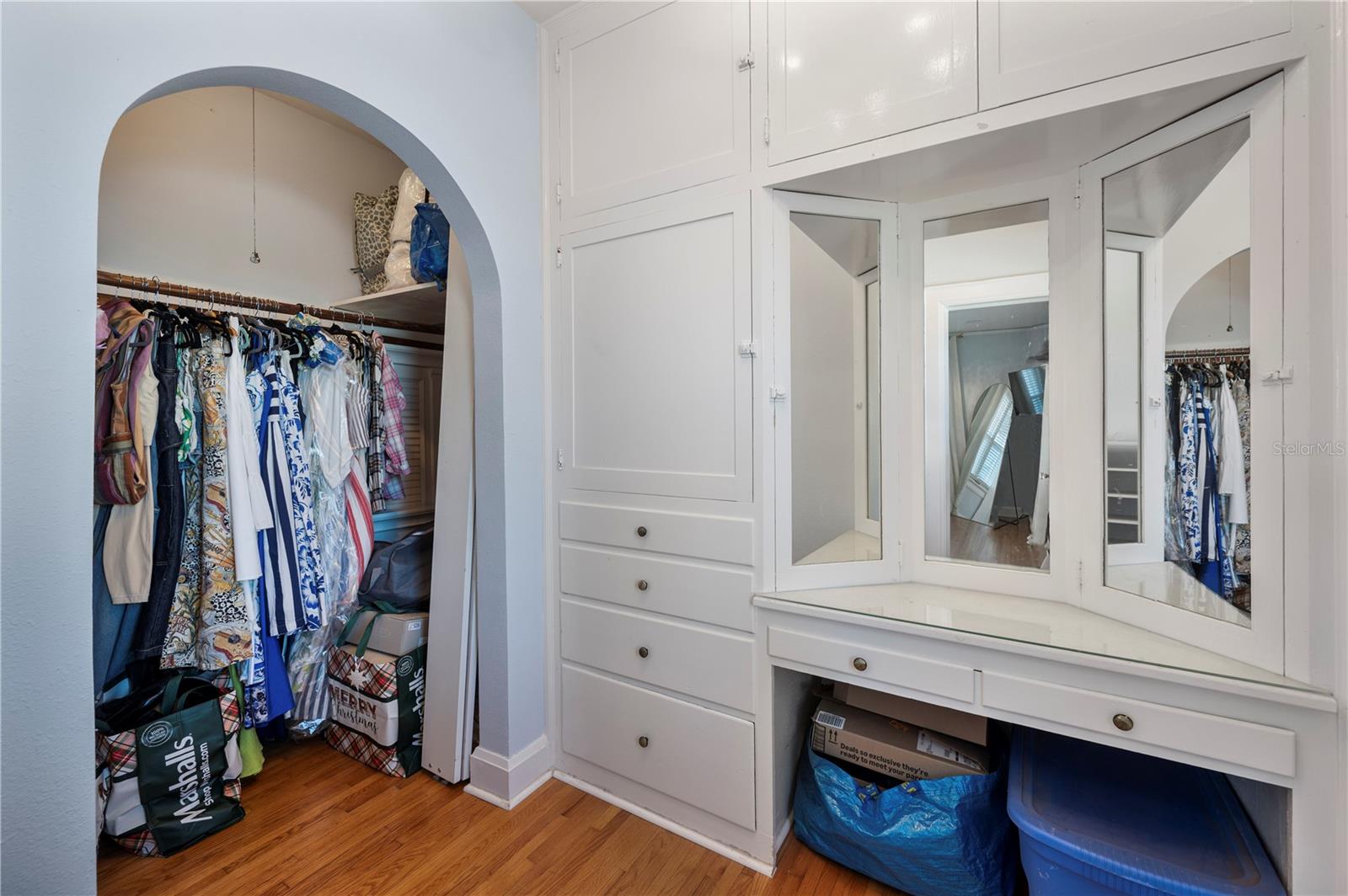 CLEVELAND HEIGHTS - Residential