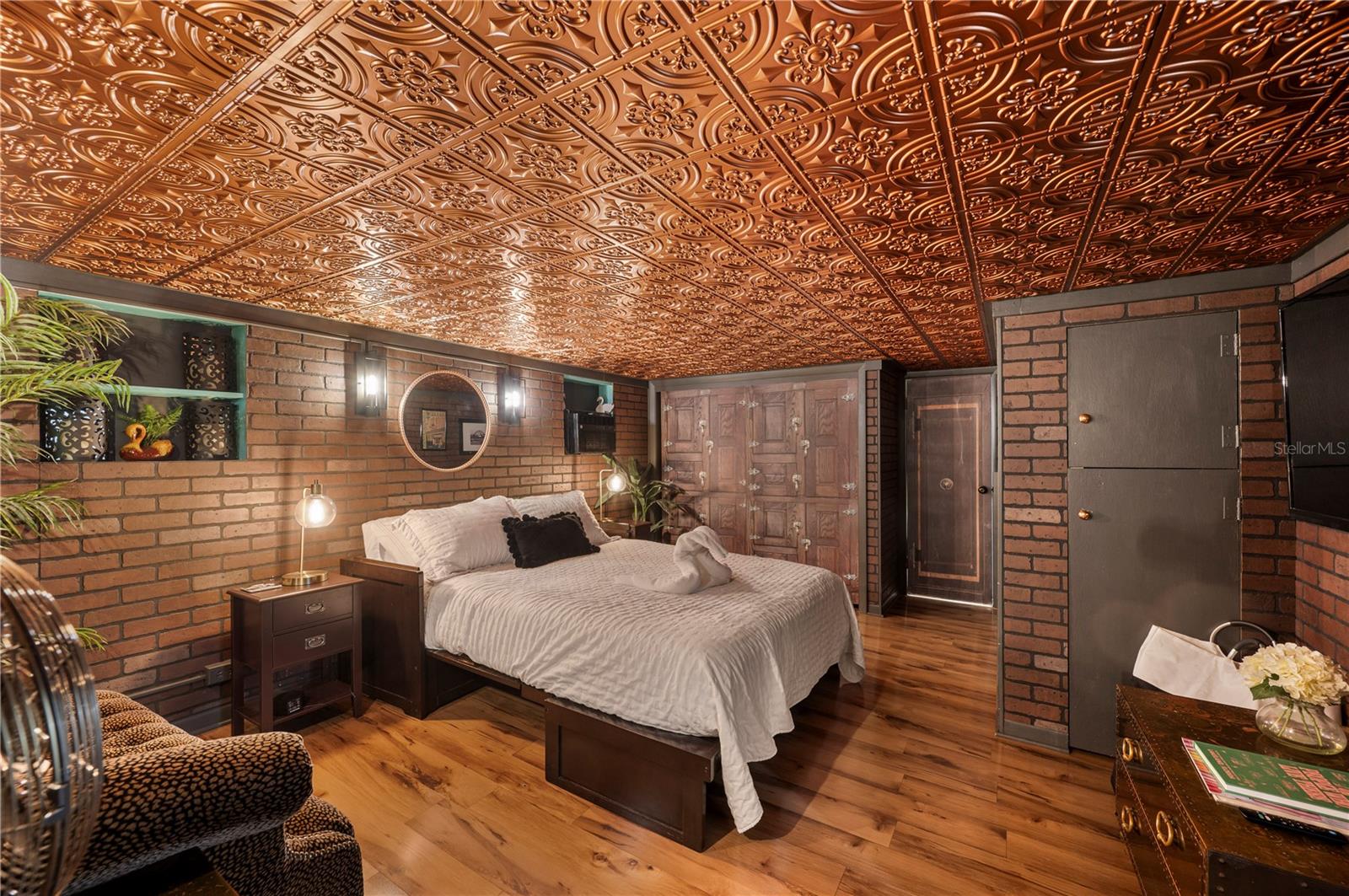 CLEVELAND HEIGHTS - Residential