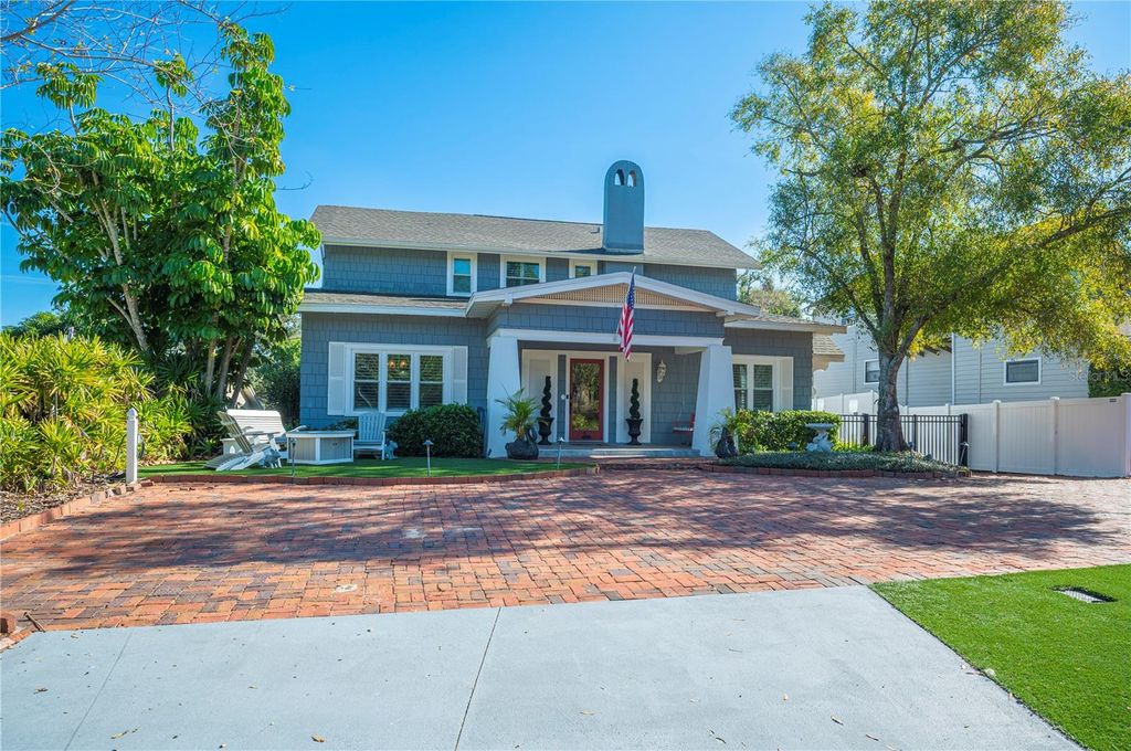 Photo of 2214 Coventry Avenue, Lakeland, FL 33803 (MLS # L4958386)