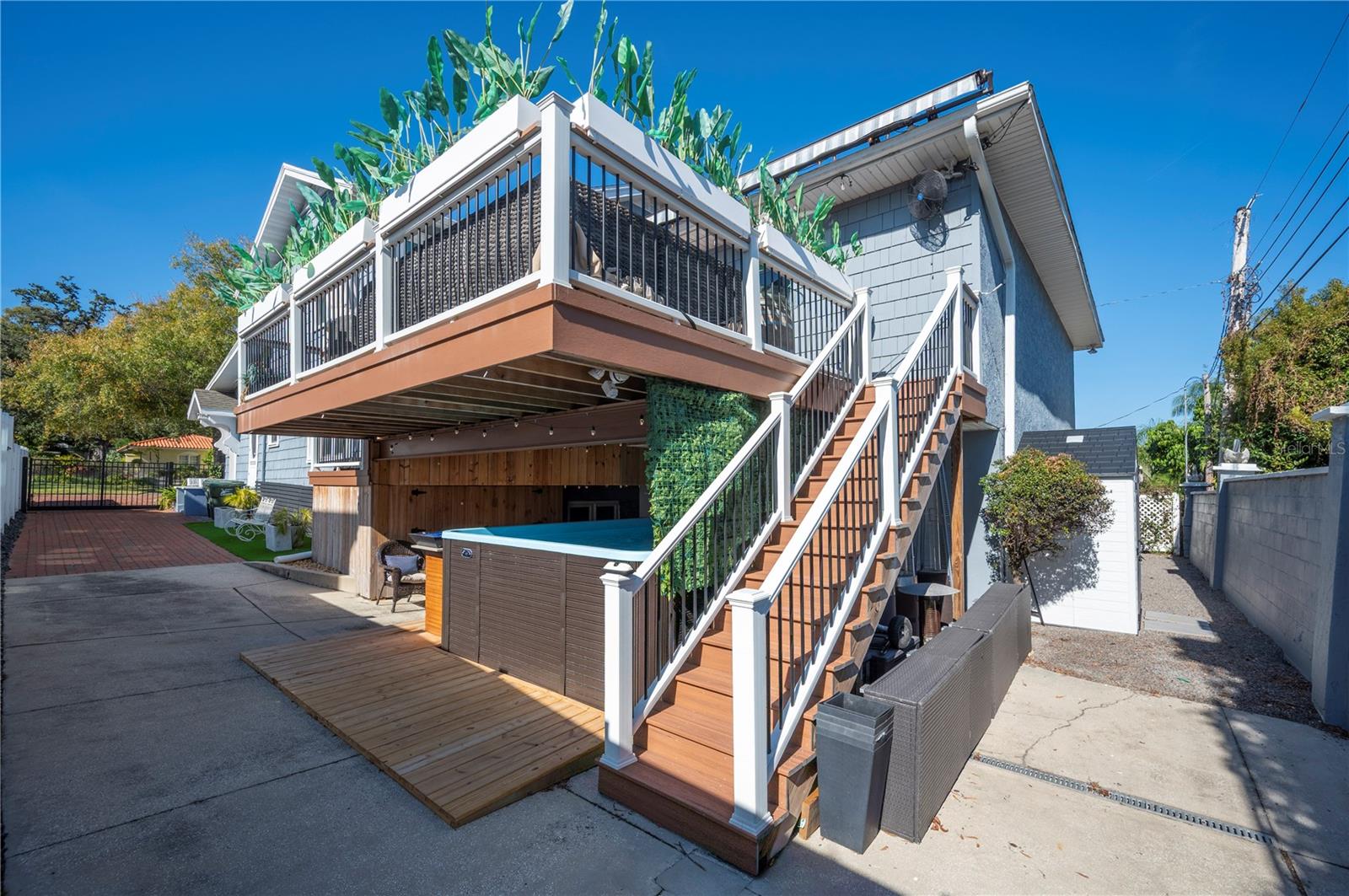 CLEVELAND HEIGHTS - Residential