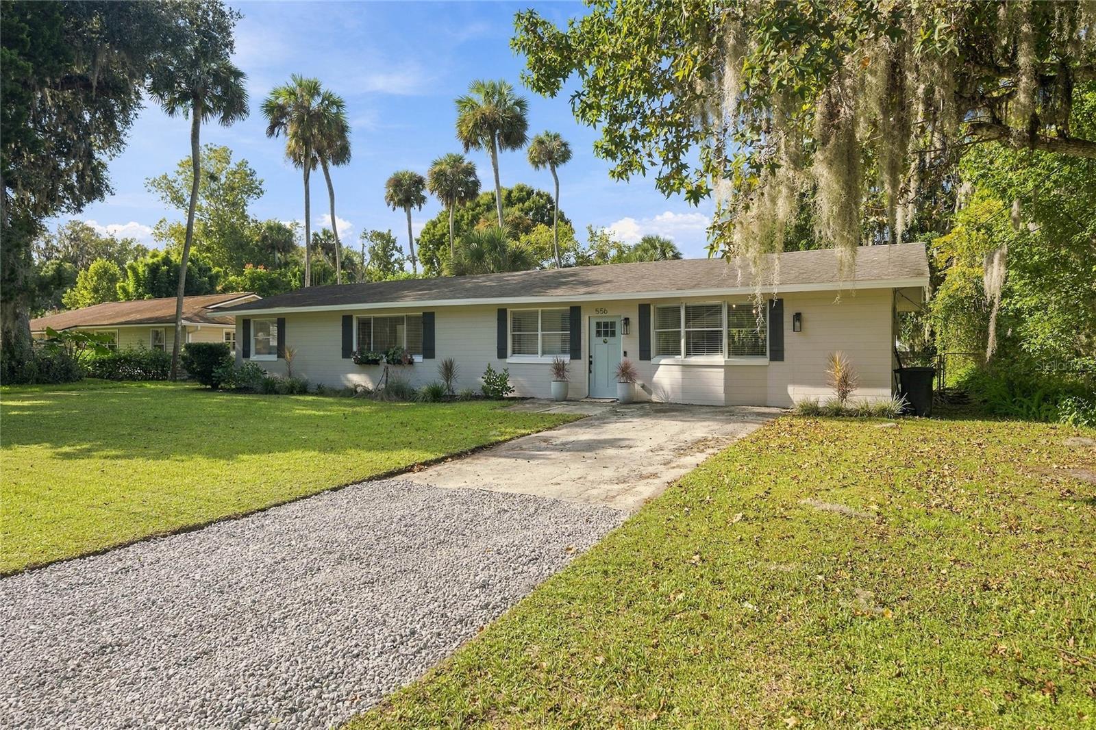 556 OLIVER DRIVE
