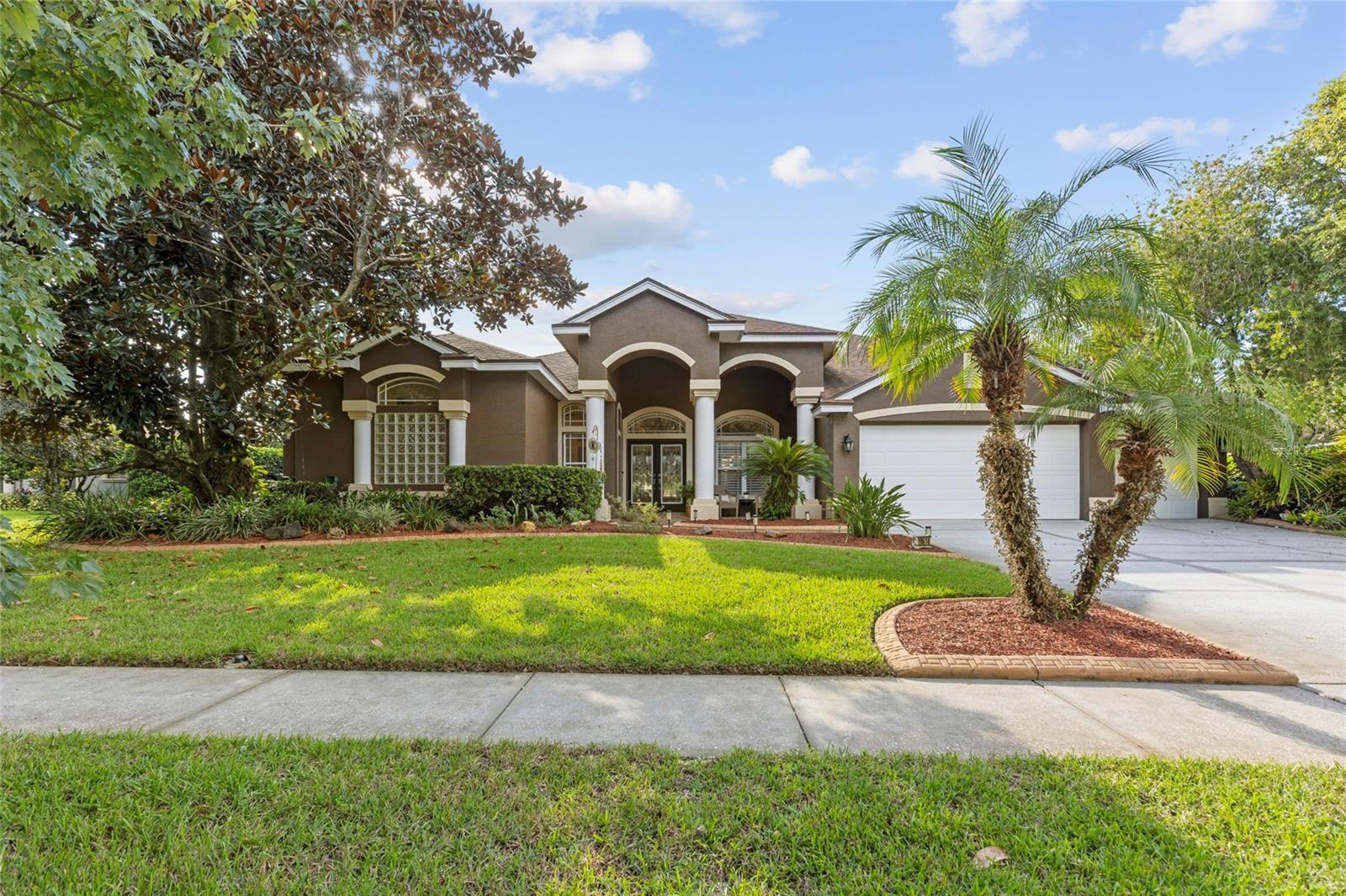 19614 EAGLE CREST DRIVE