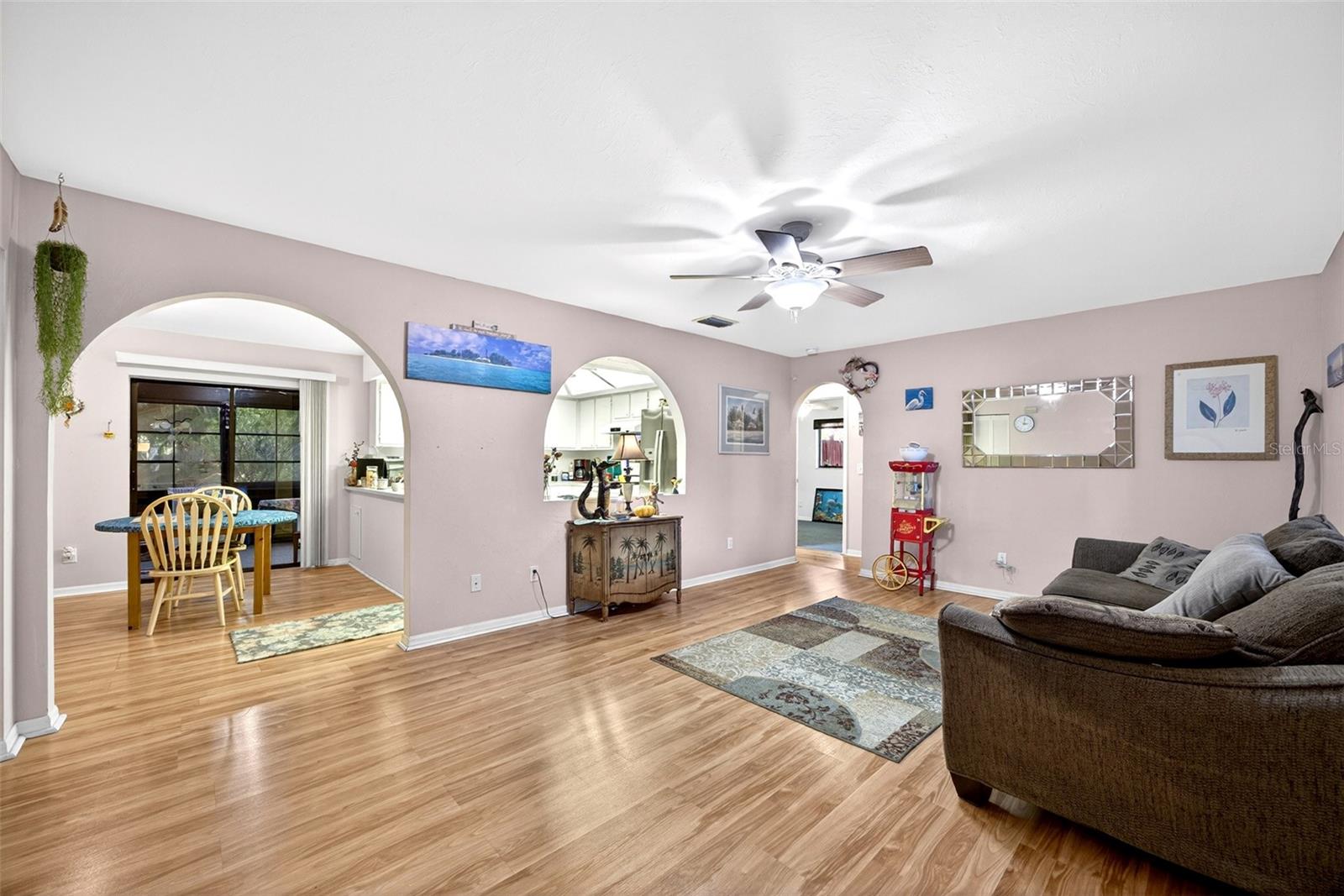 339 W MARIANA AVENUE