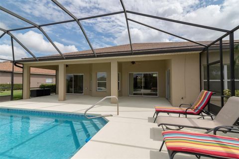 A home in LAKE WALES